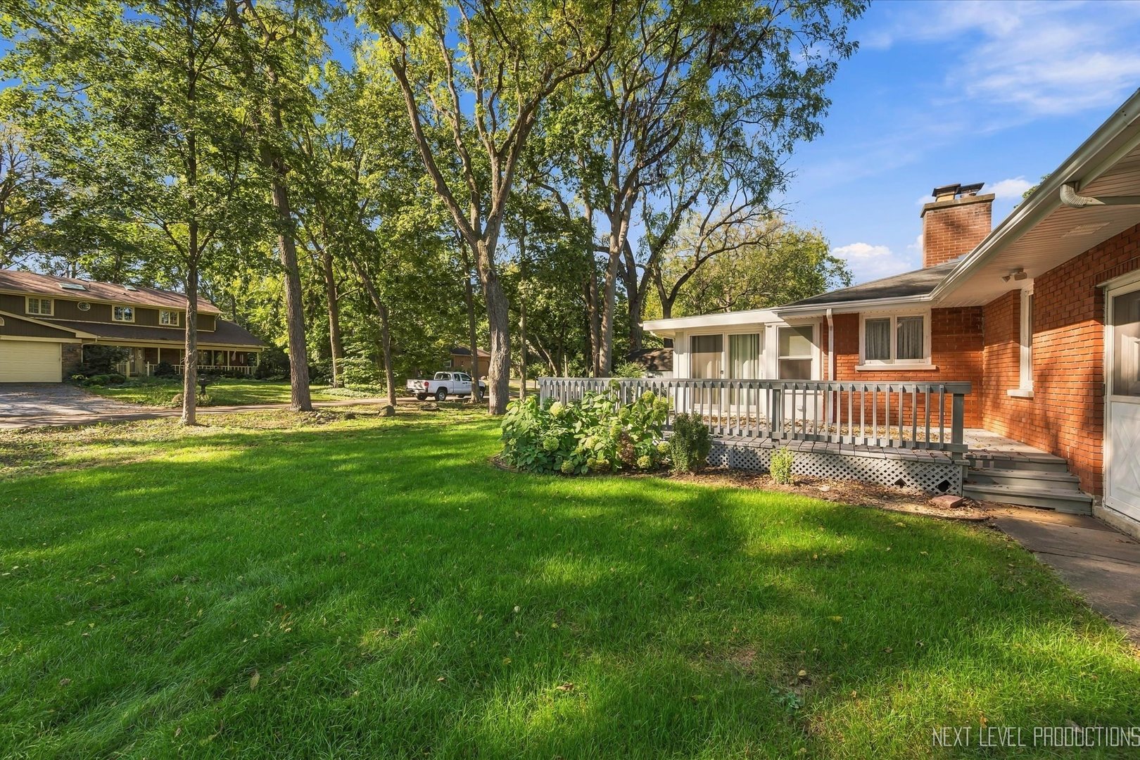 main property photo 25