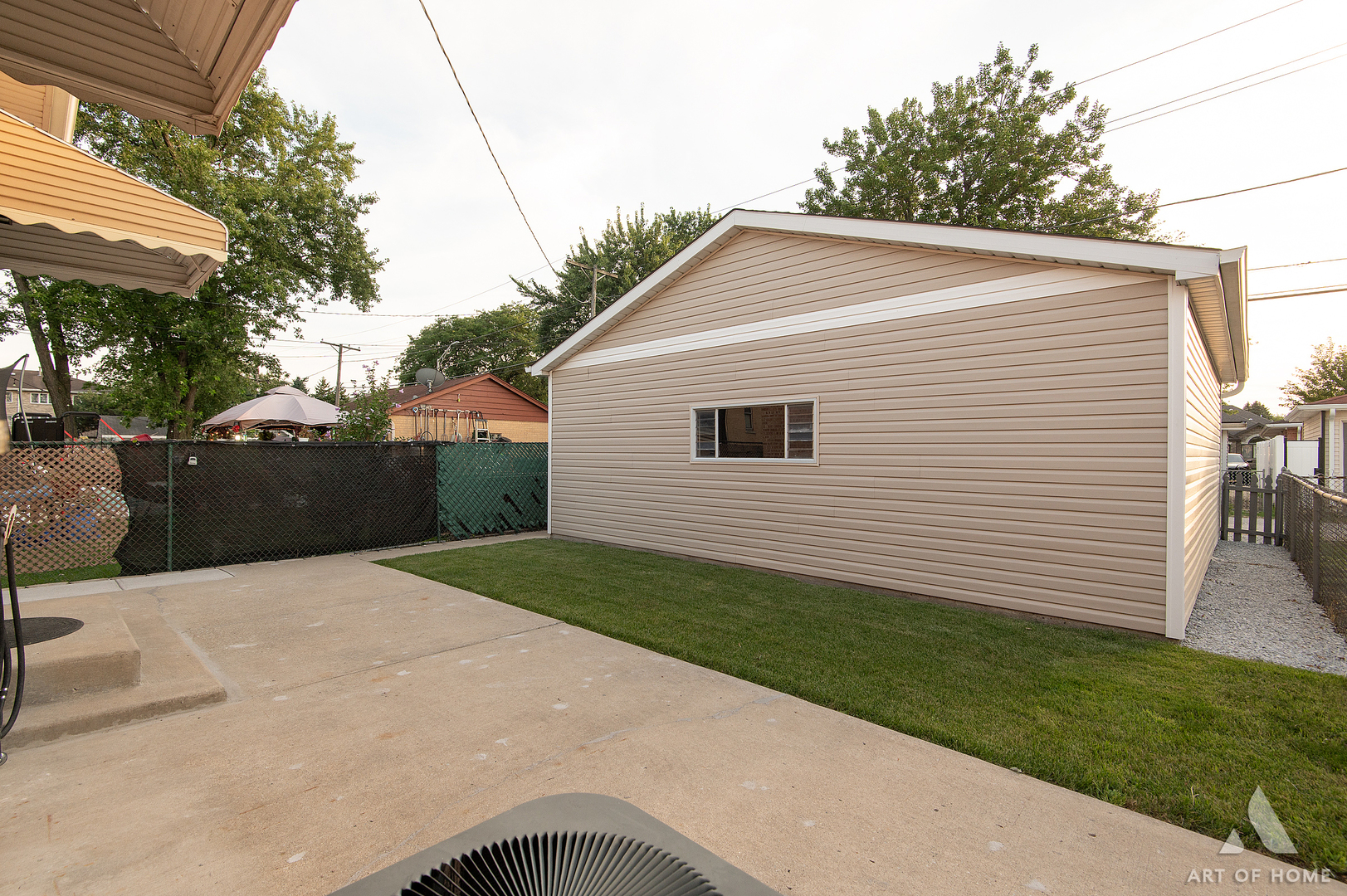 main property photo 39
