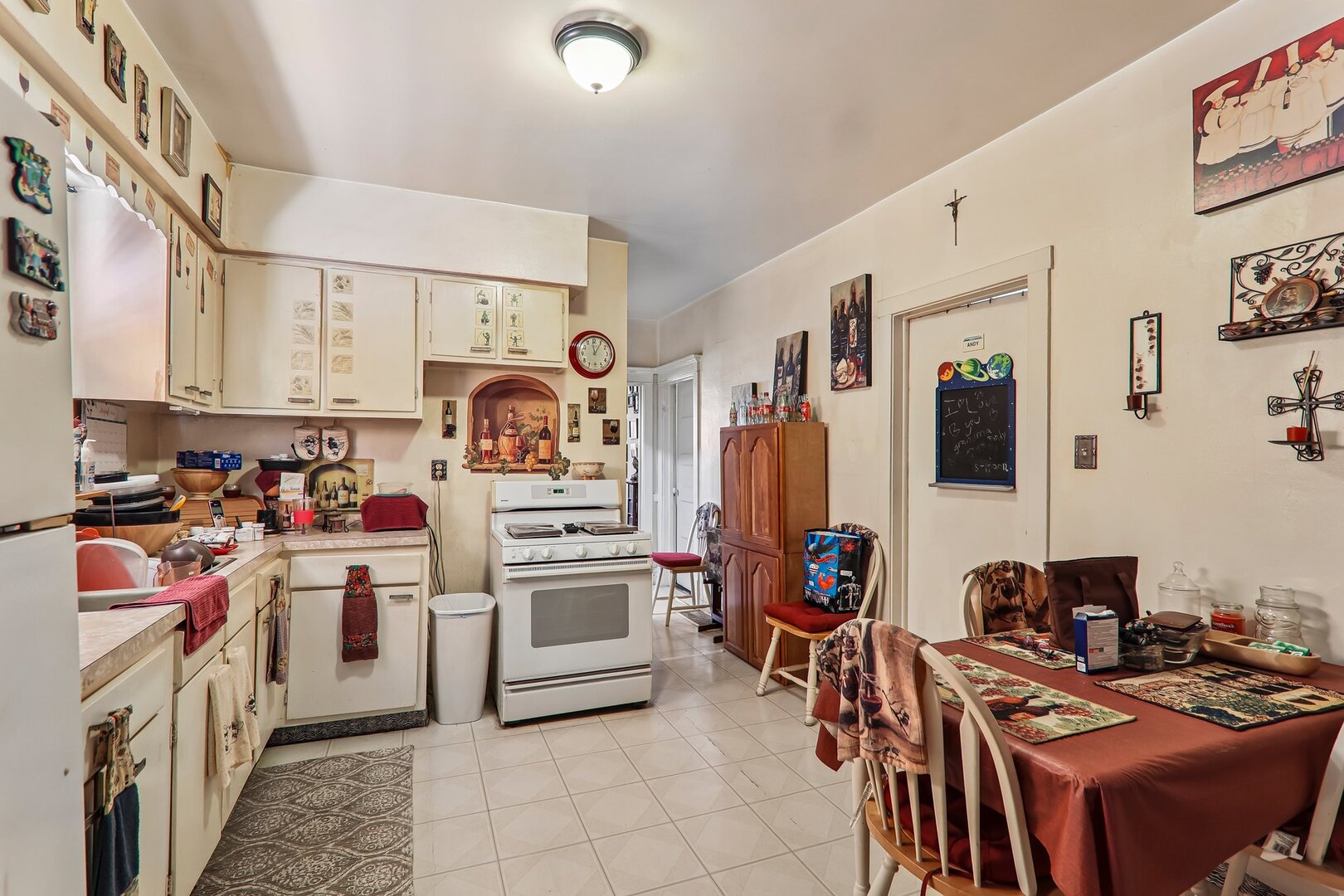 main property photo 18