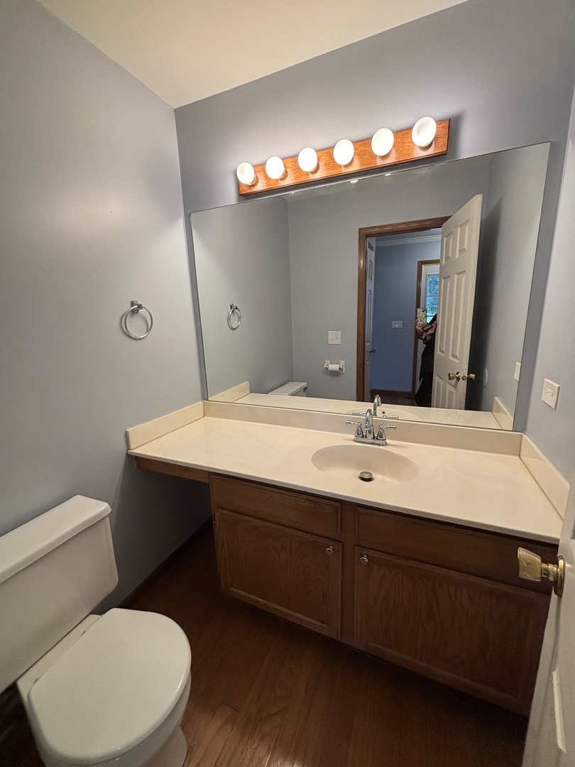 main property photo 9