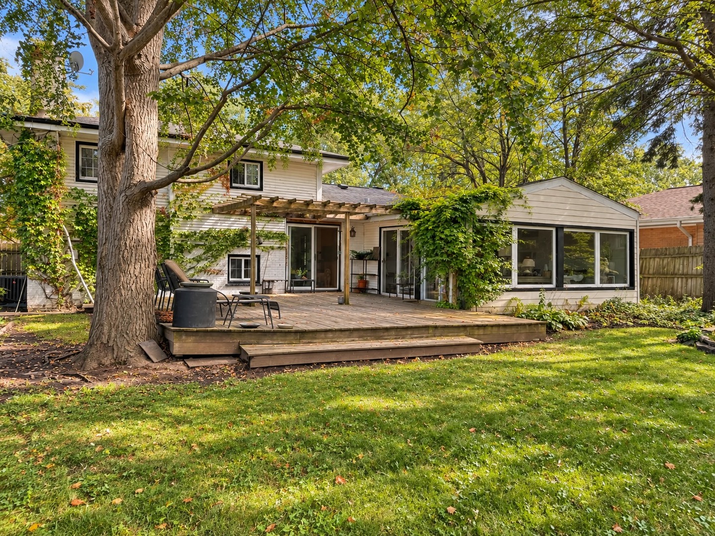 main property photo 54