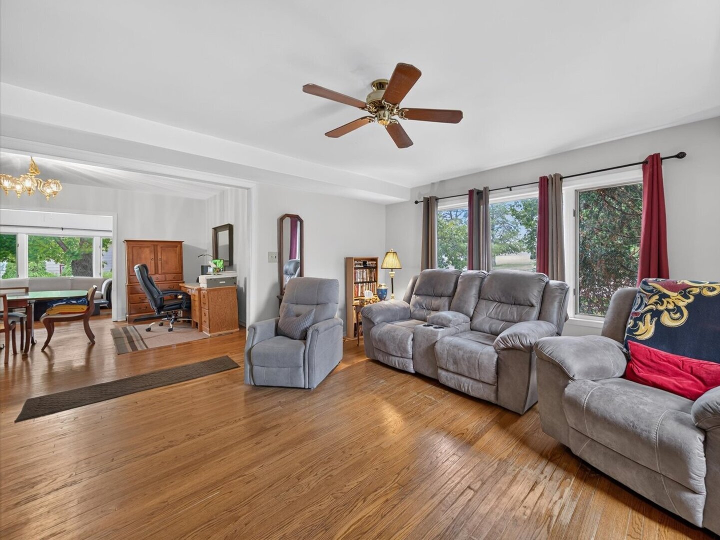 main property photo 15