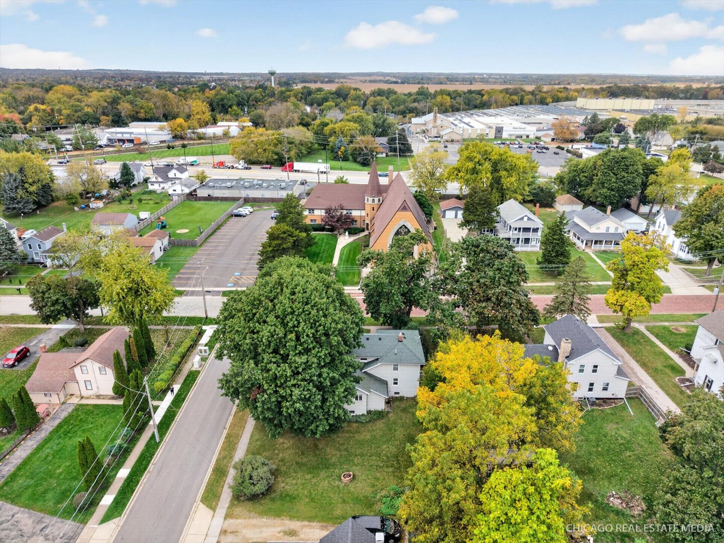 main property photo 3