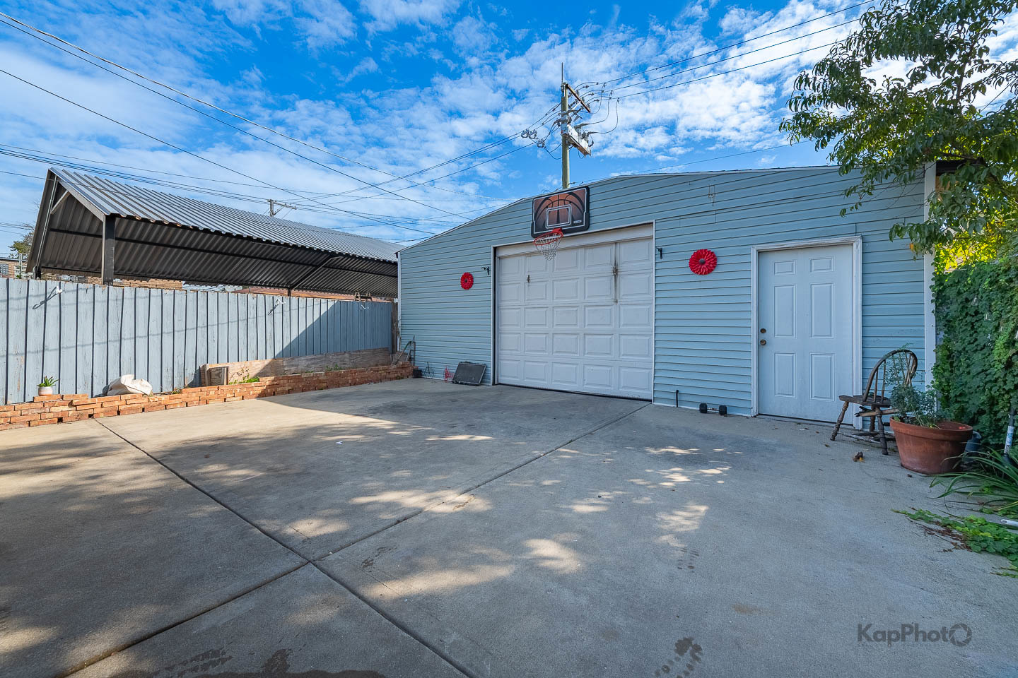 main property photo 26