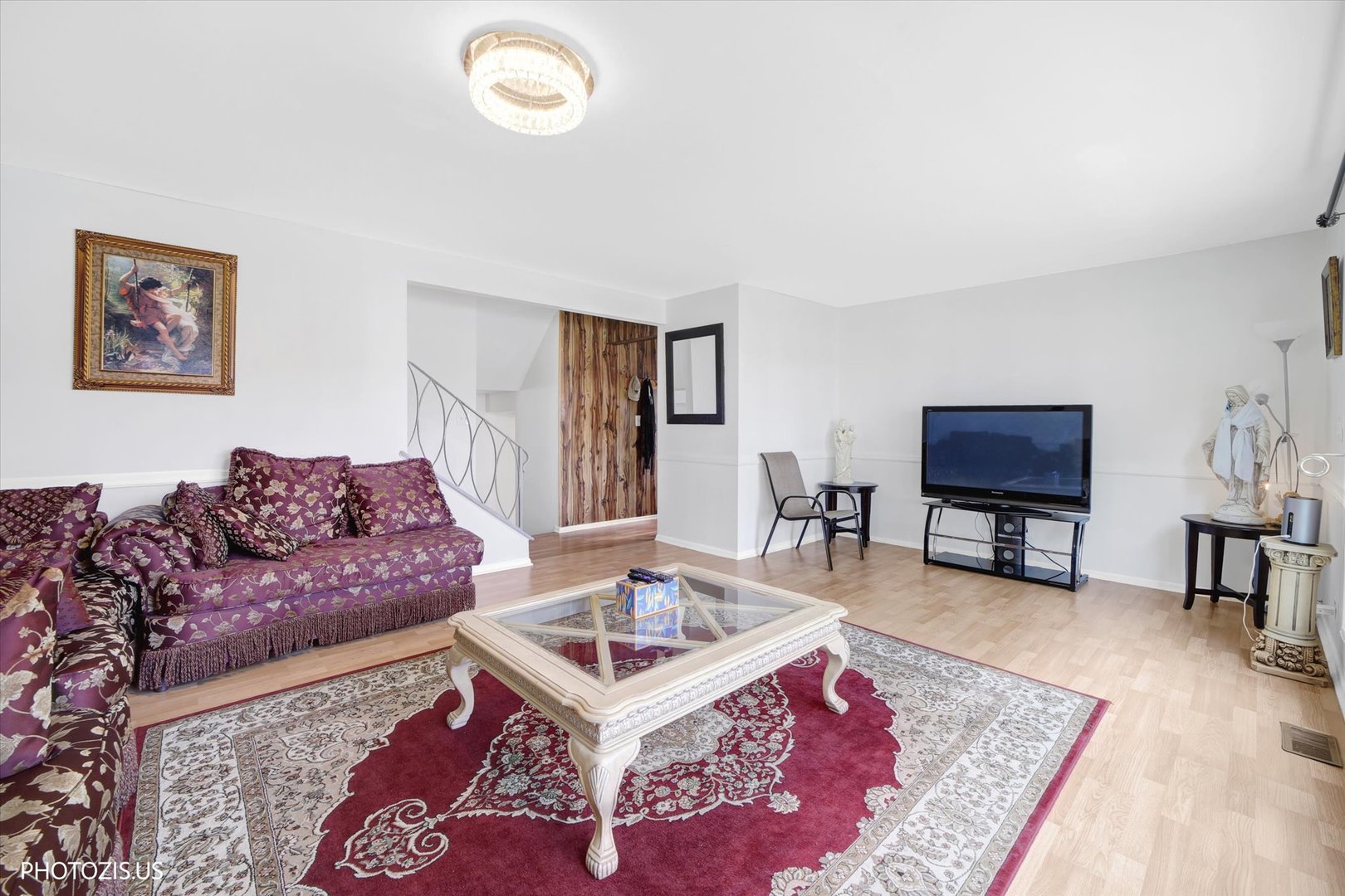 main property photo 10
