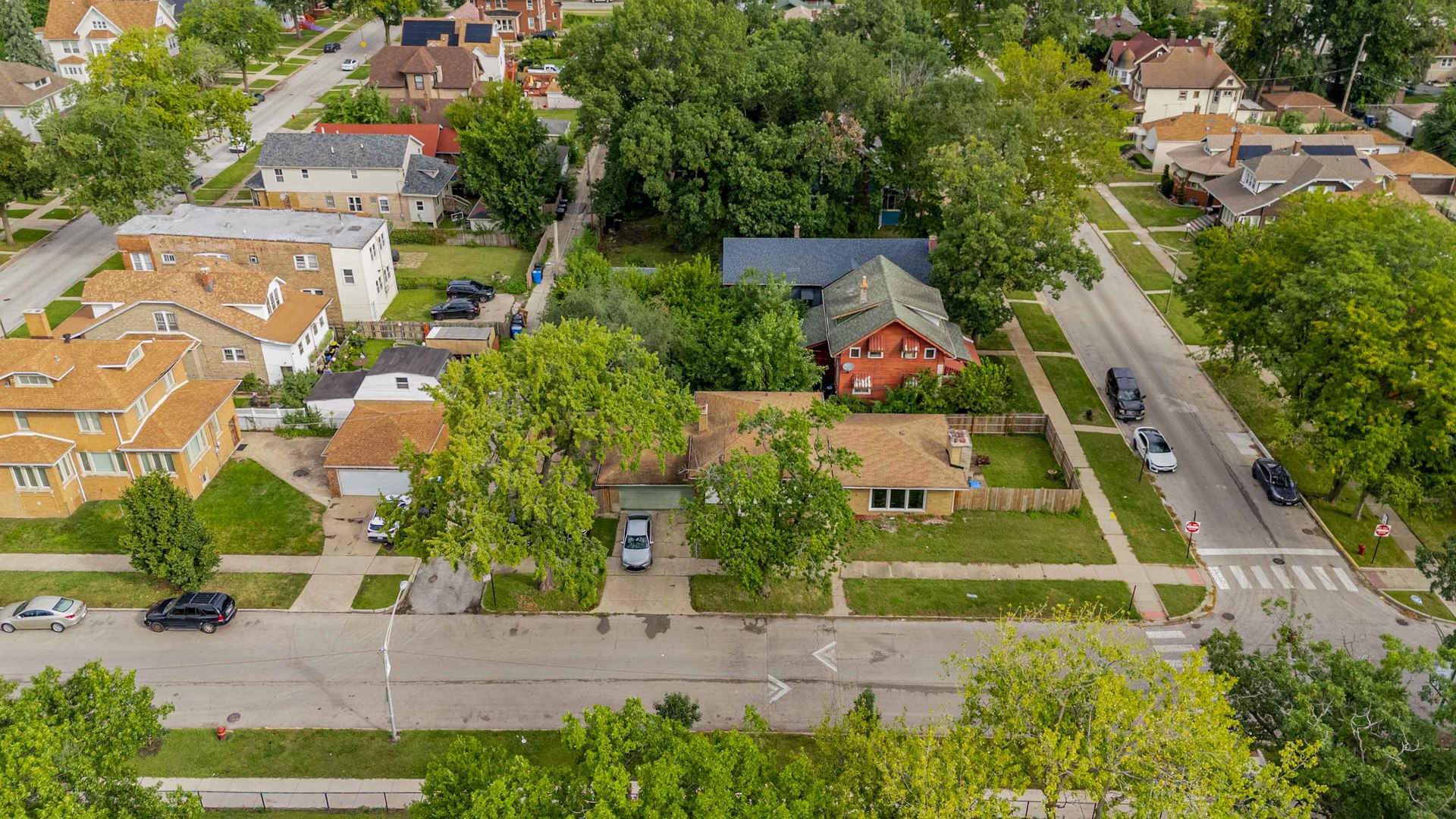main property photo 33