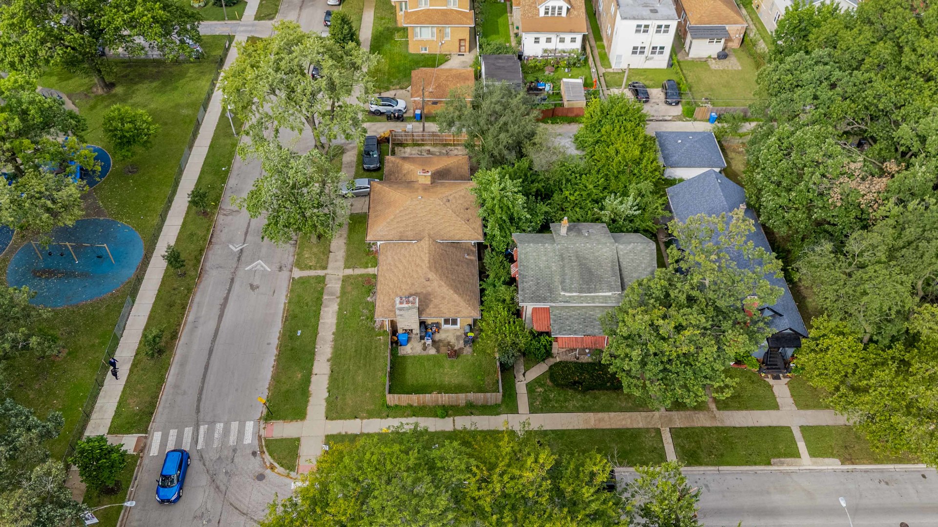 main property photo 34