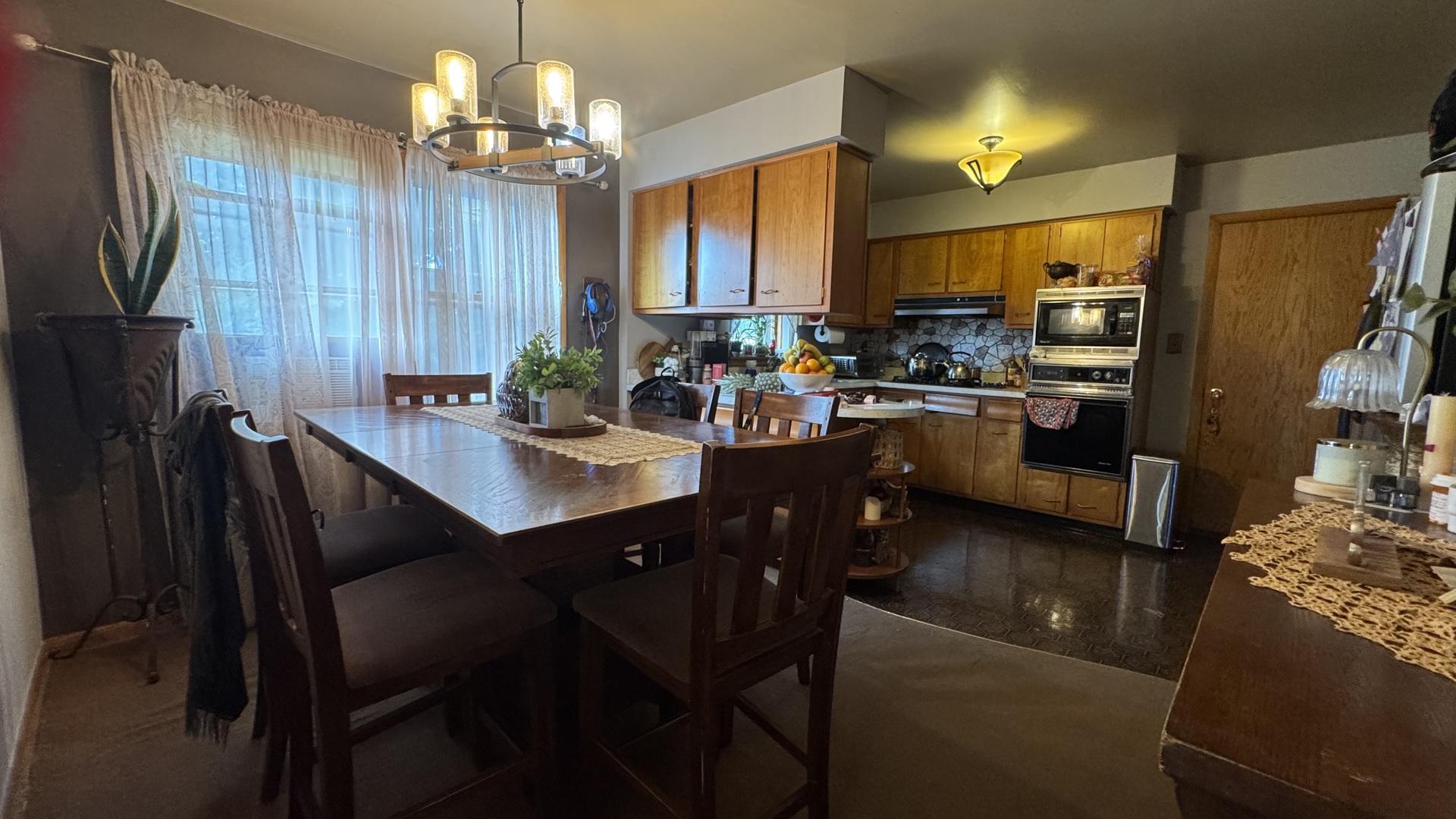 main property photo 13