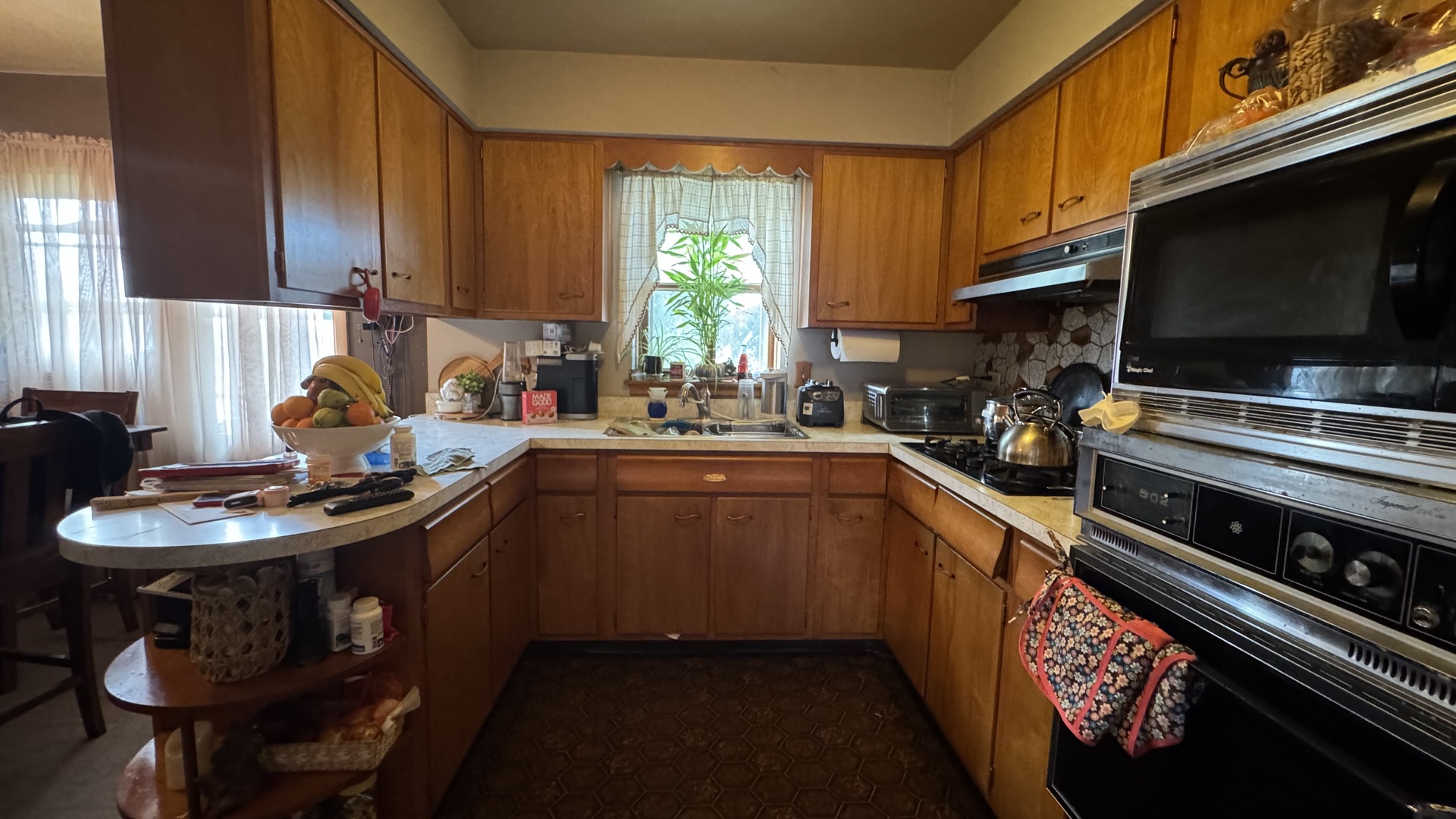 main property photo 14