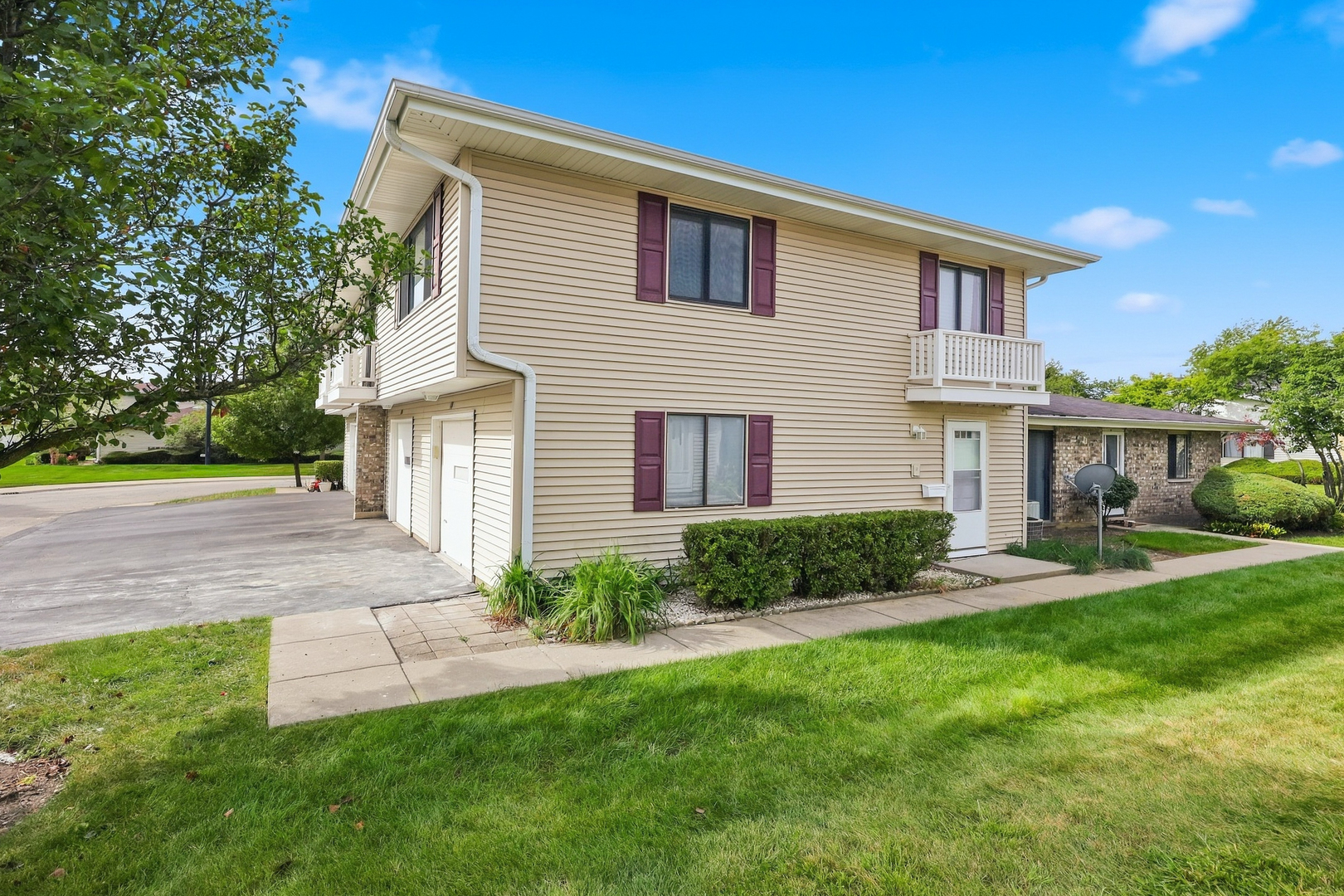 main property photo 20