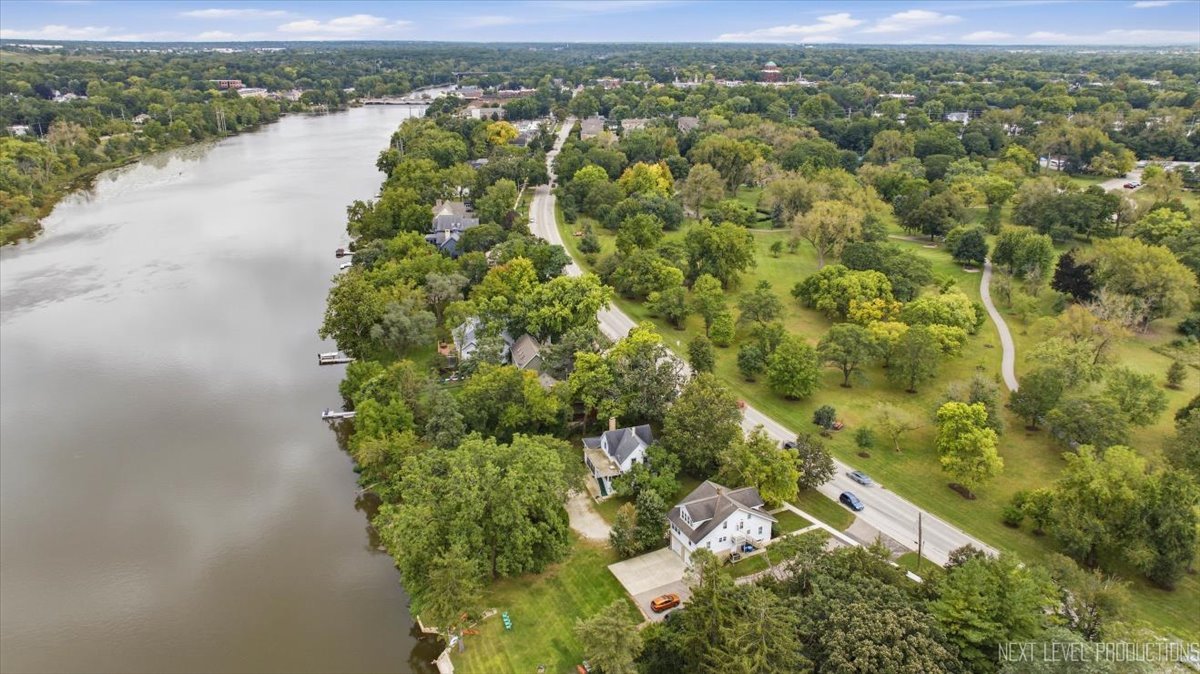 main property photo 50