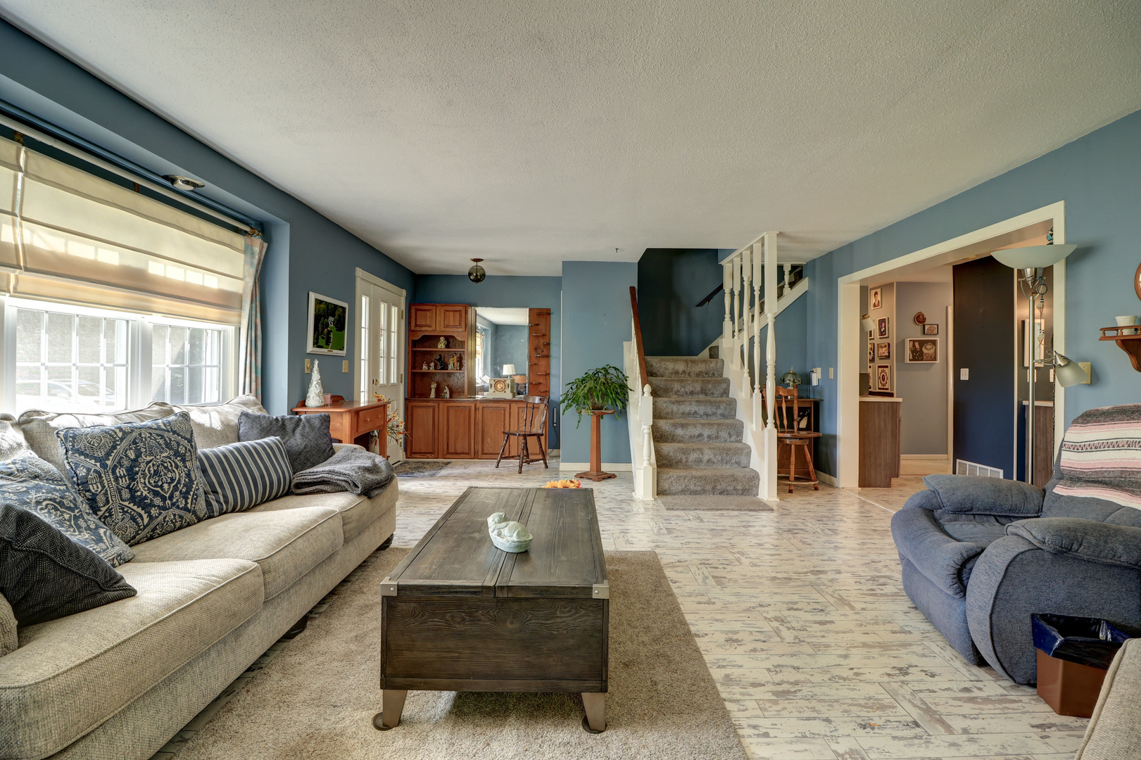 main property photo 13