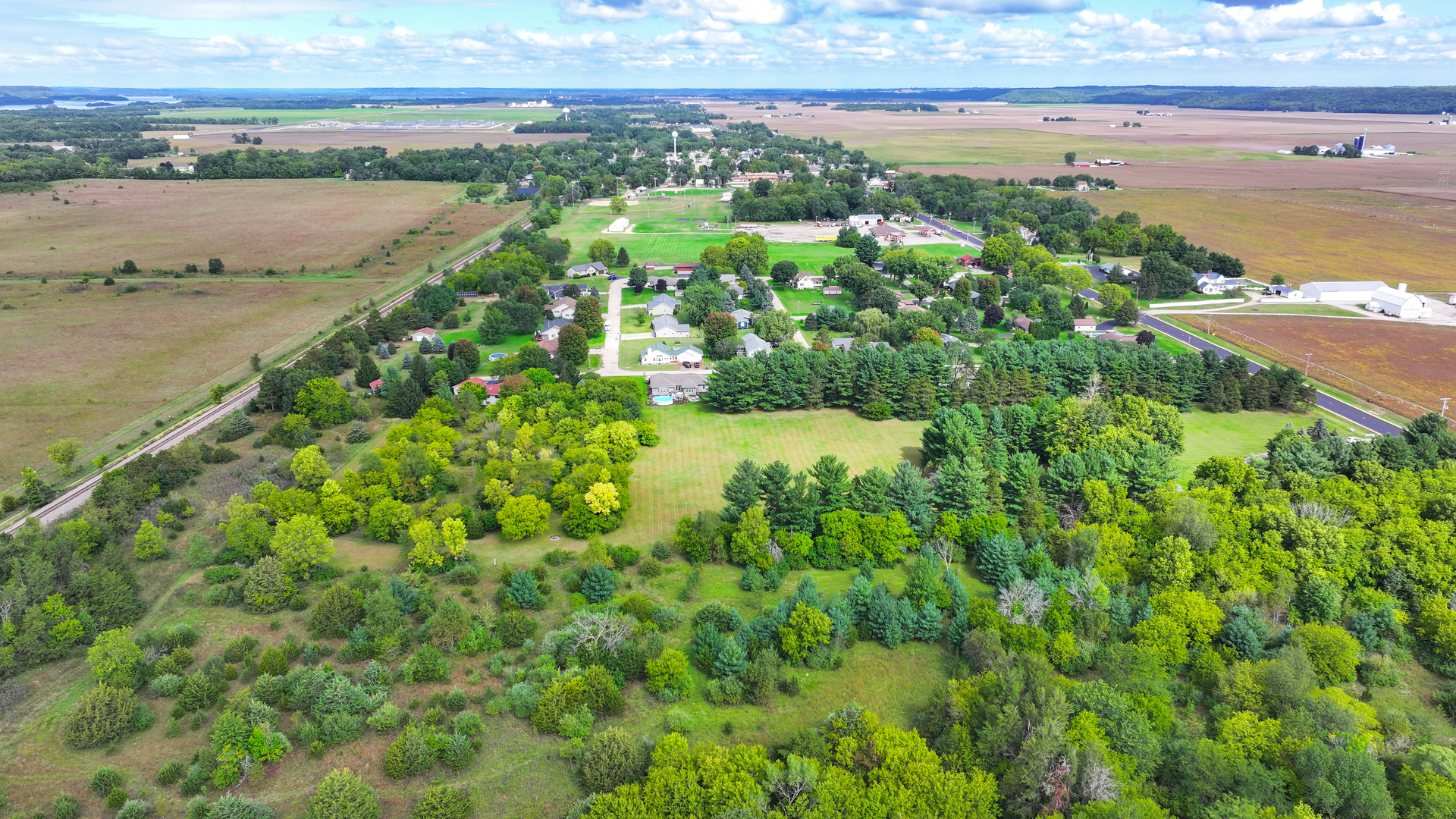 main property photo 46