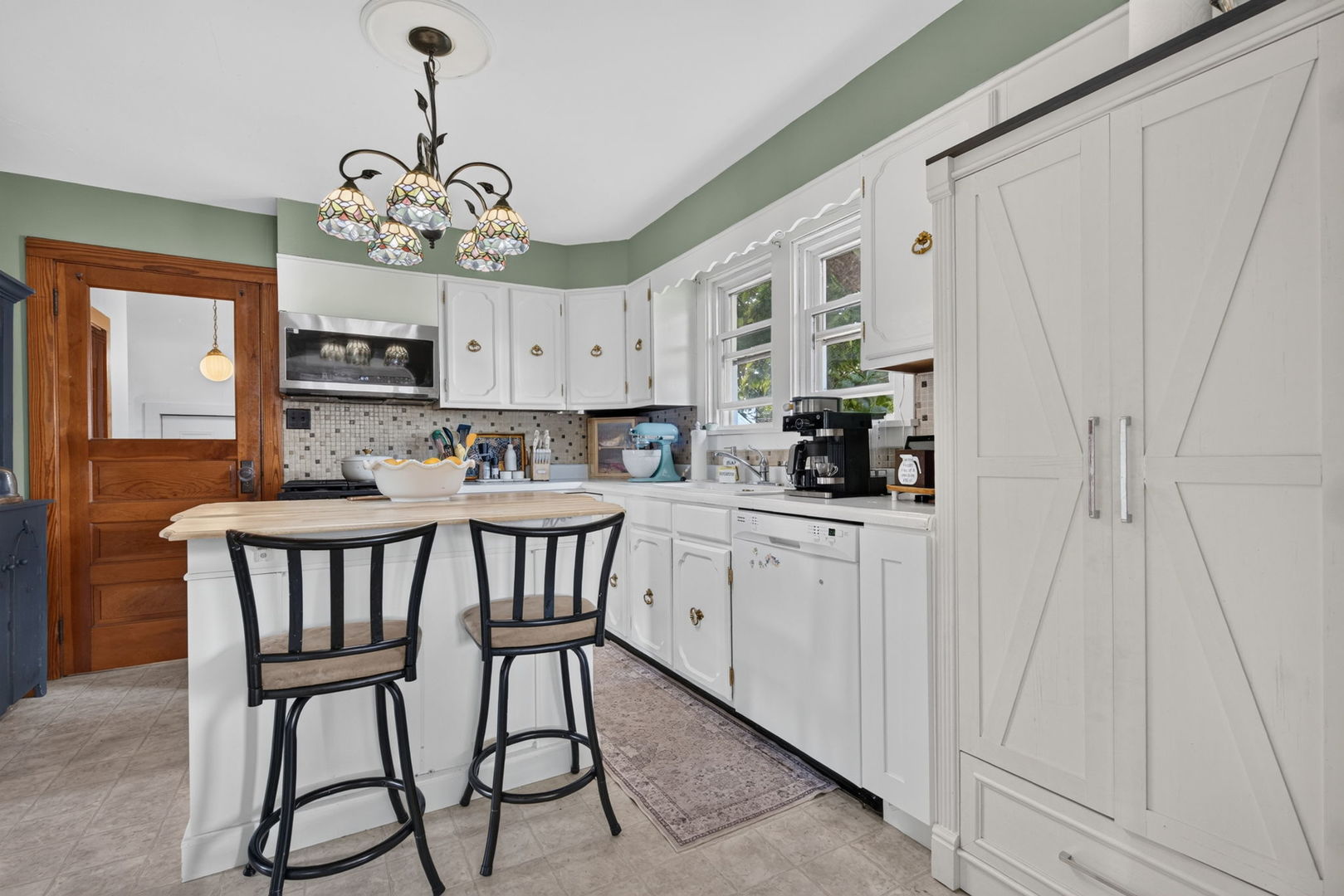 main property photo 18