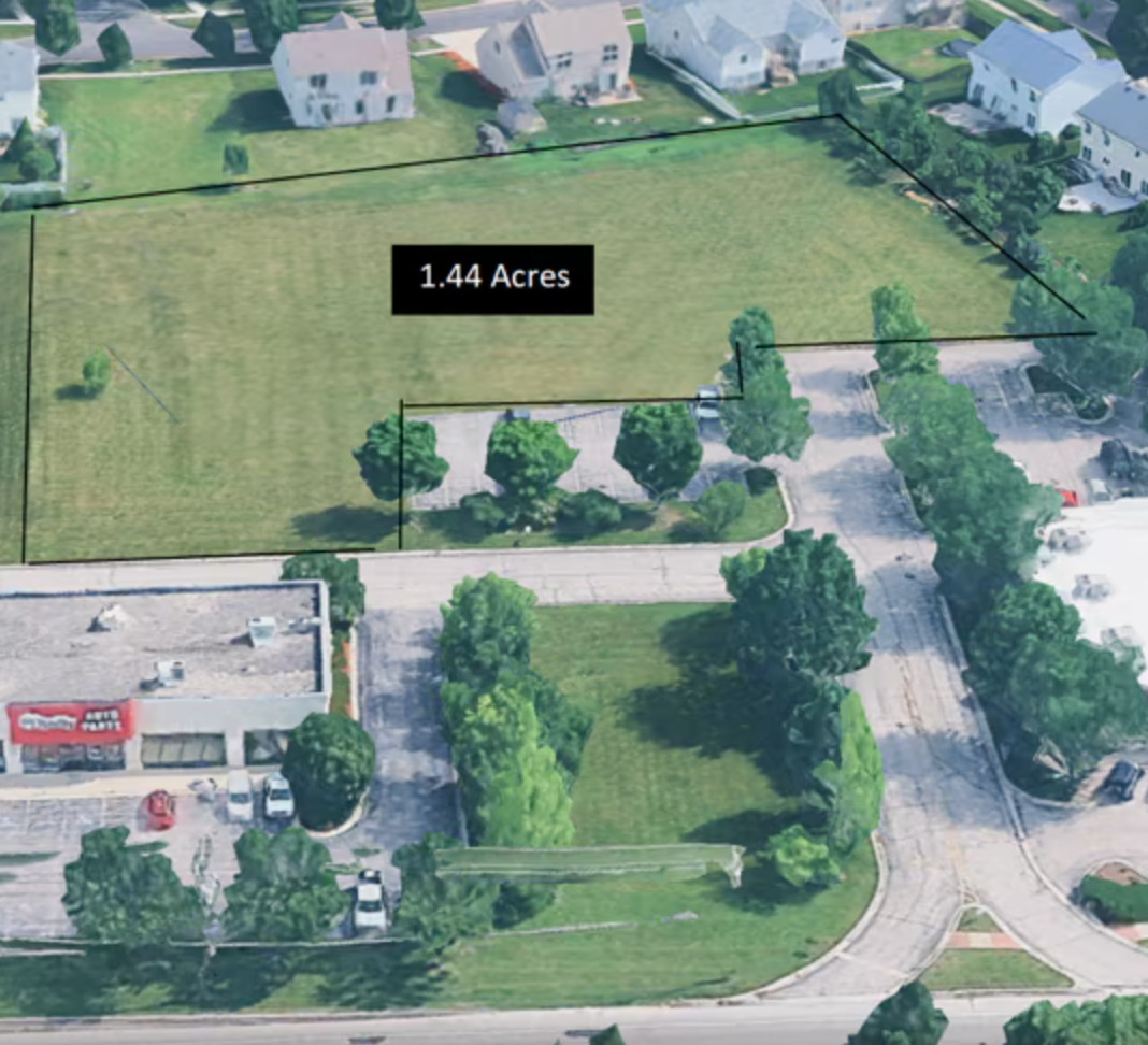 main property photo 13