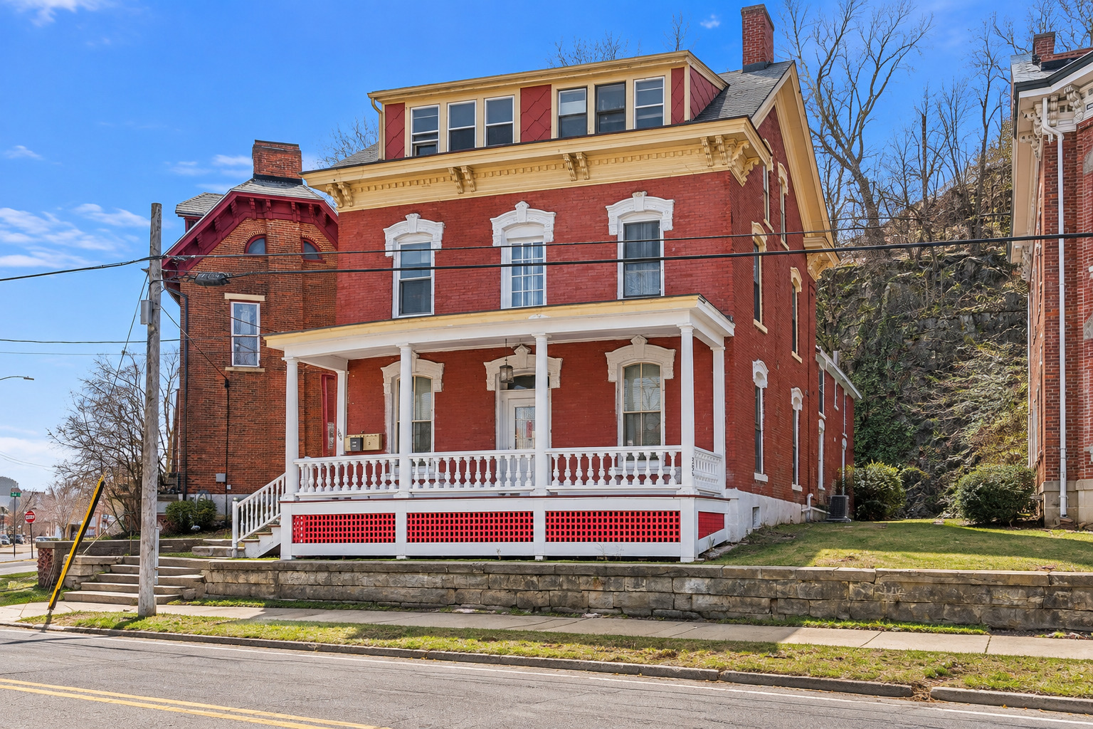 main property photo 1