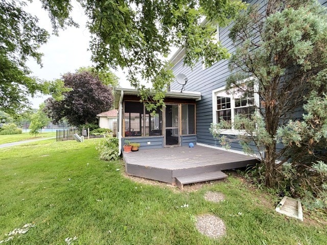 main property photo 16