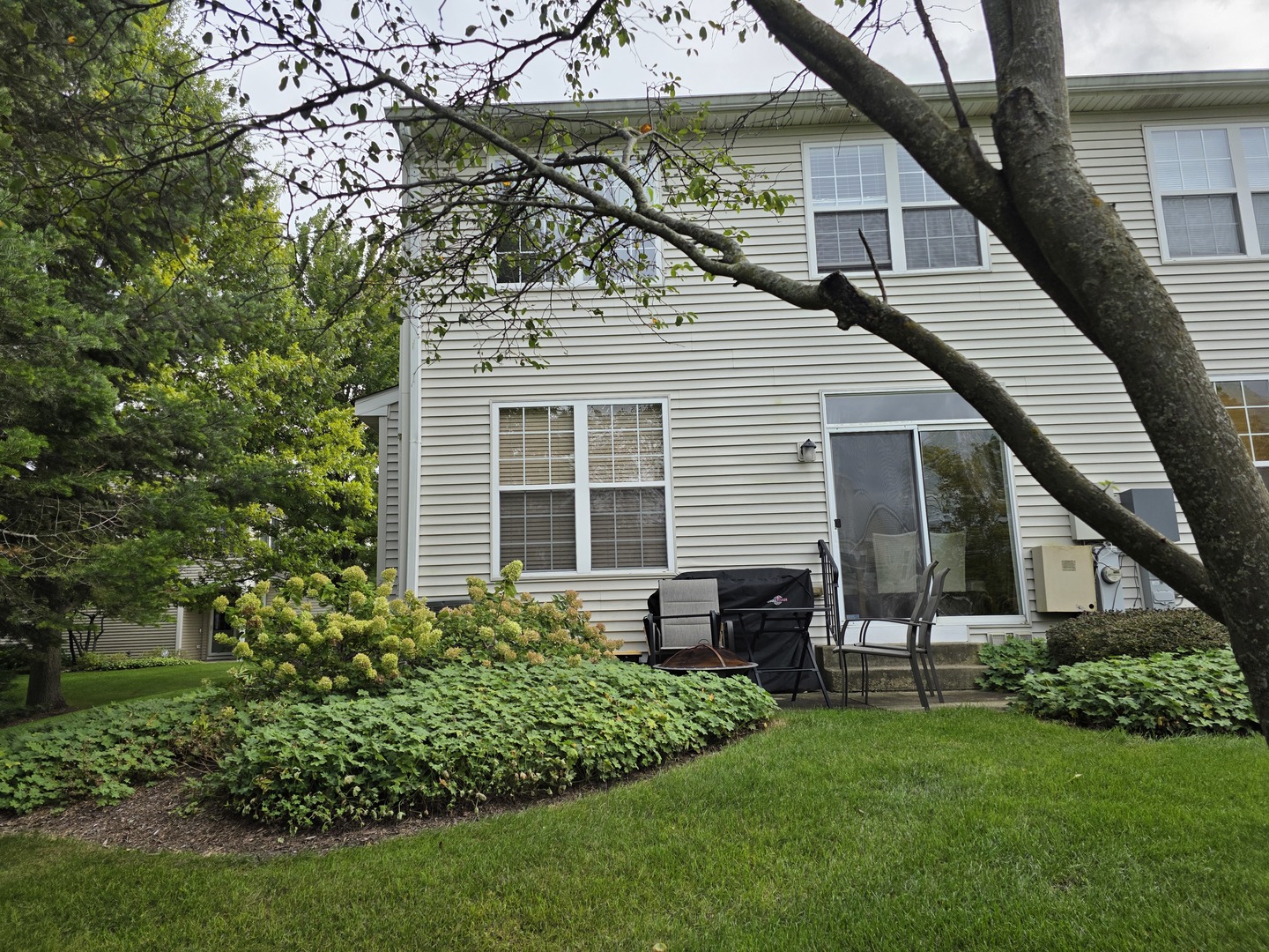 main property photo 15