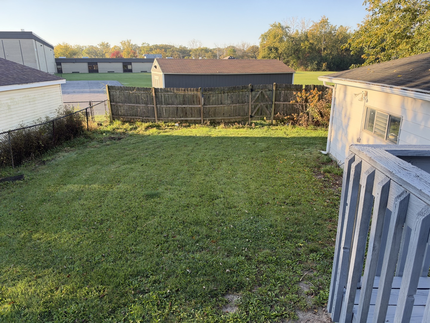 main property photo 27