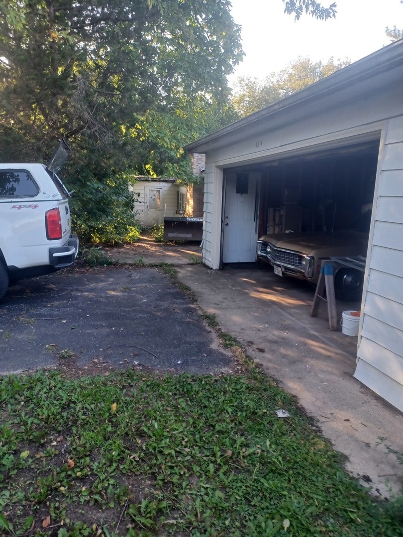 main property photo 9