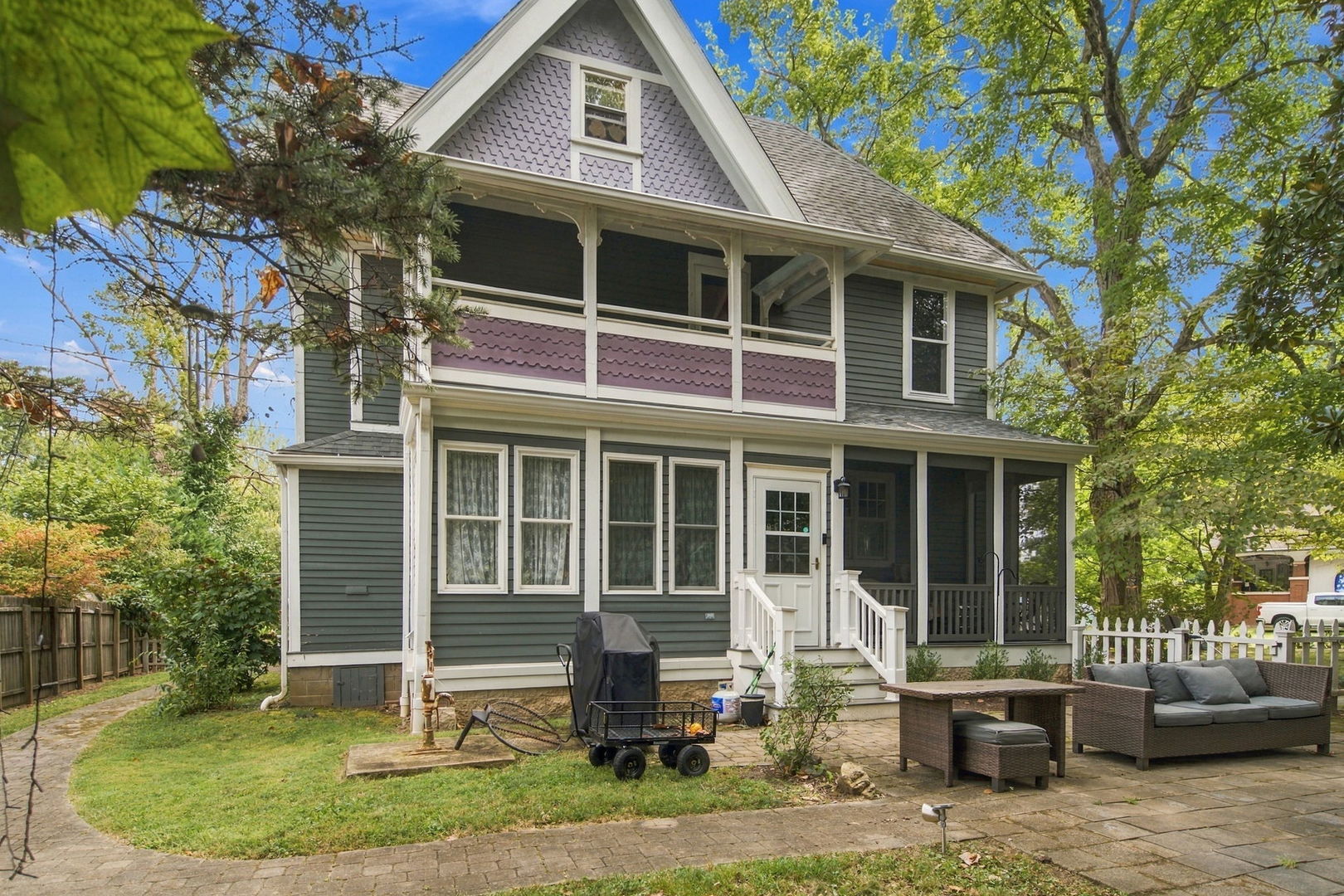 main property photo 10