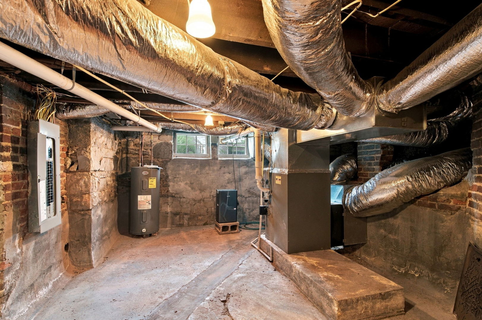 main property photo 58