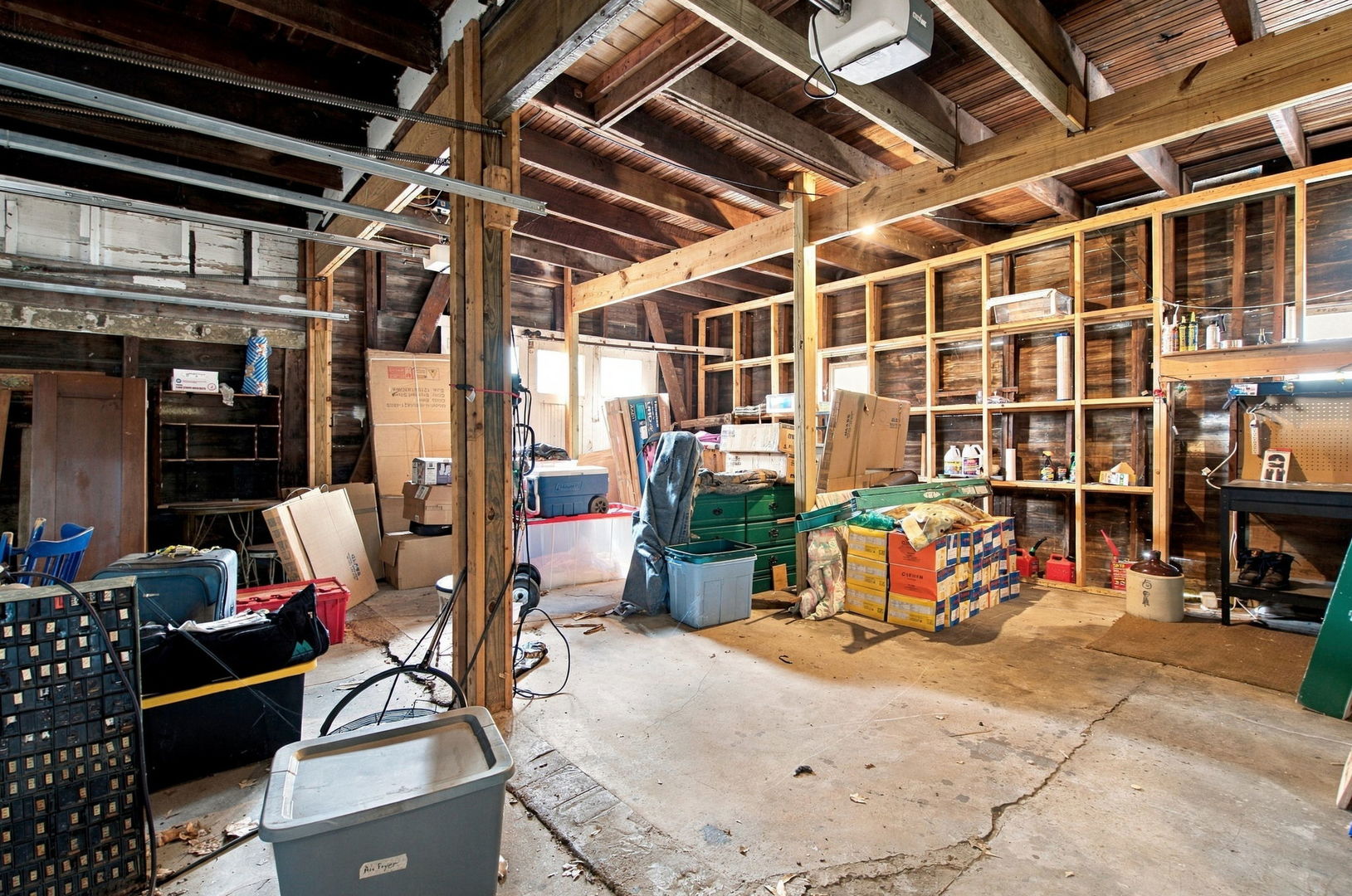 main property photo 60