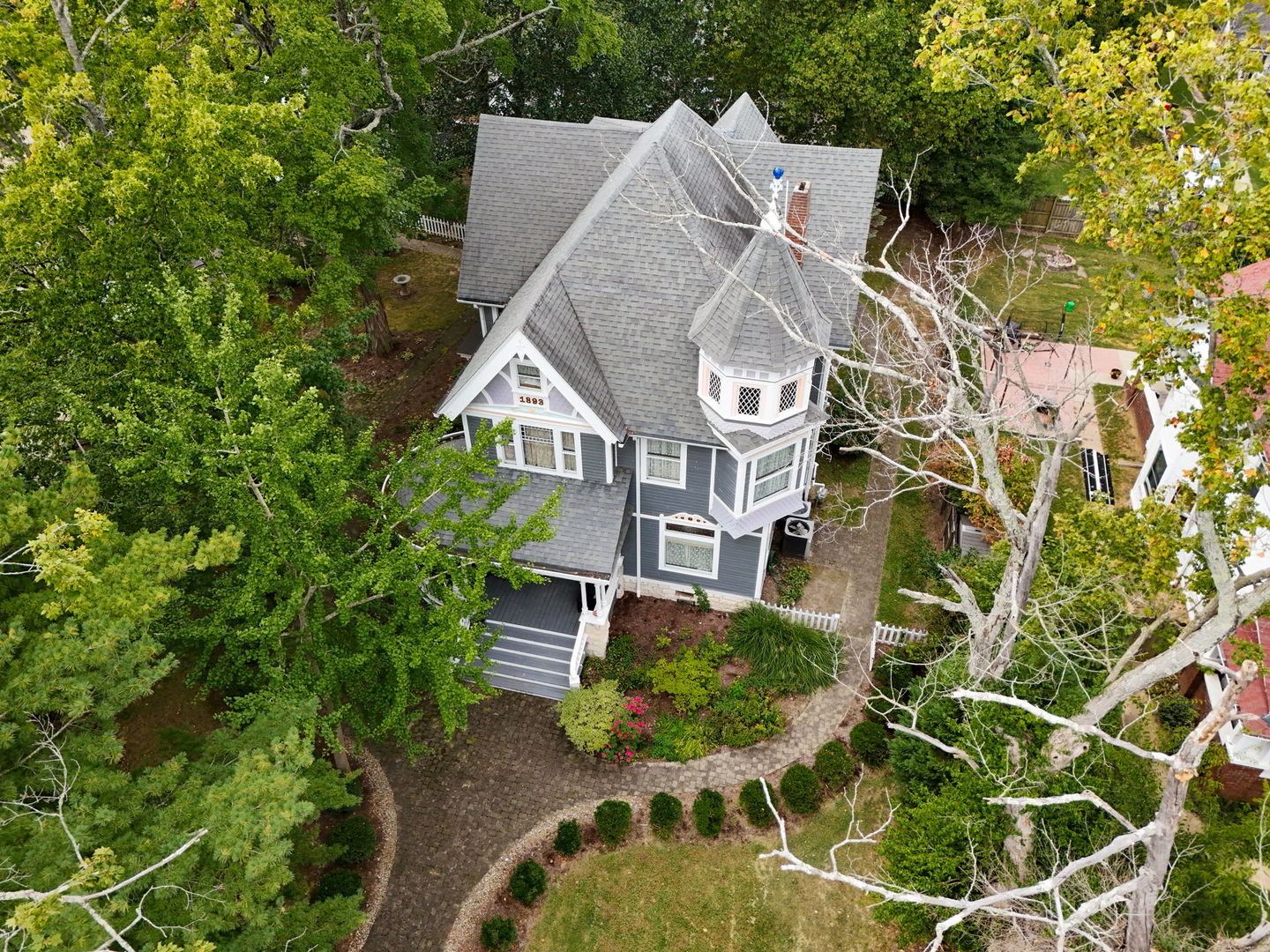 main property photo 64