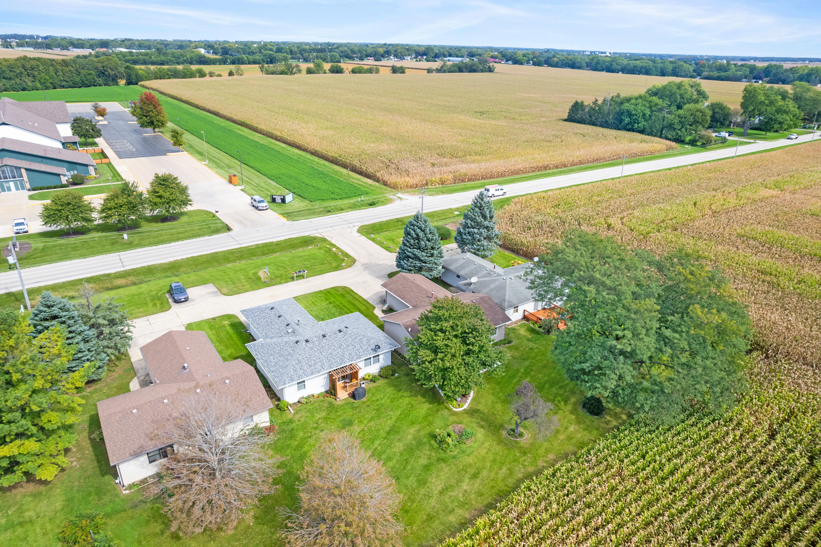 main property photo 21
