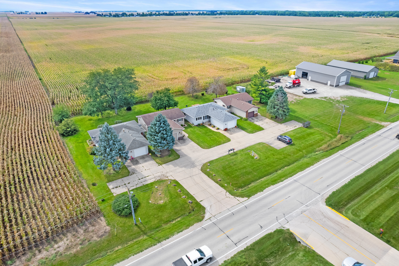 main property photo 25