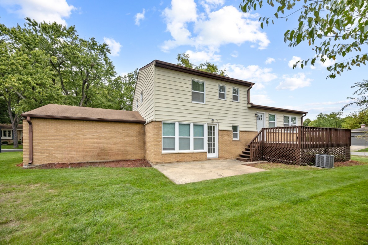 main property photo 25