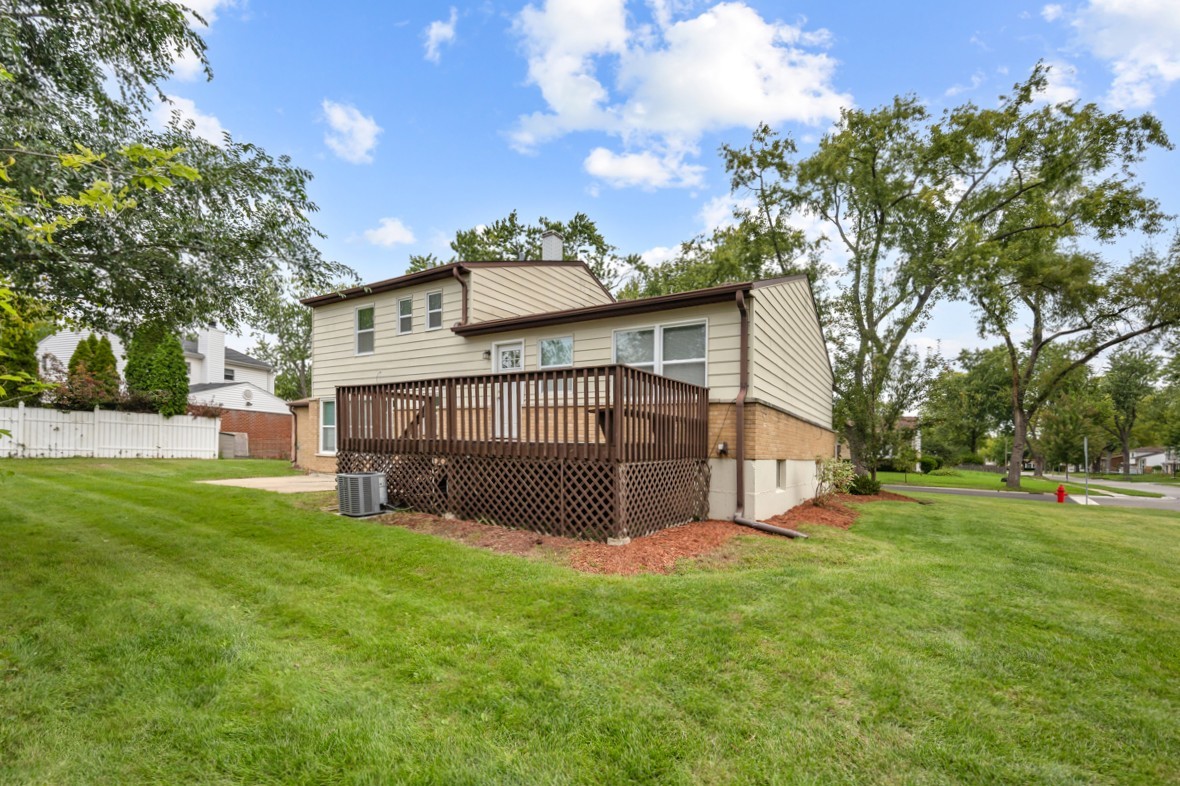 main property photo 26