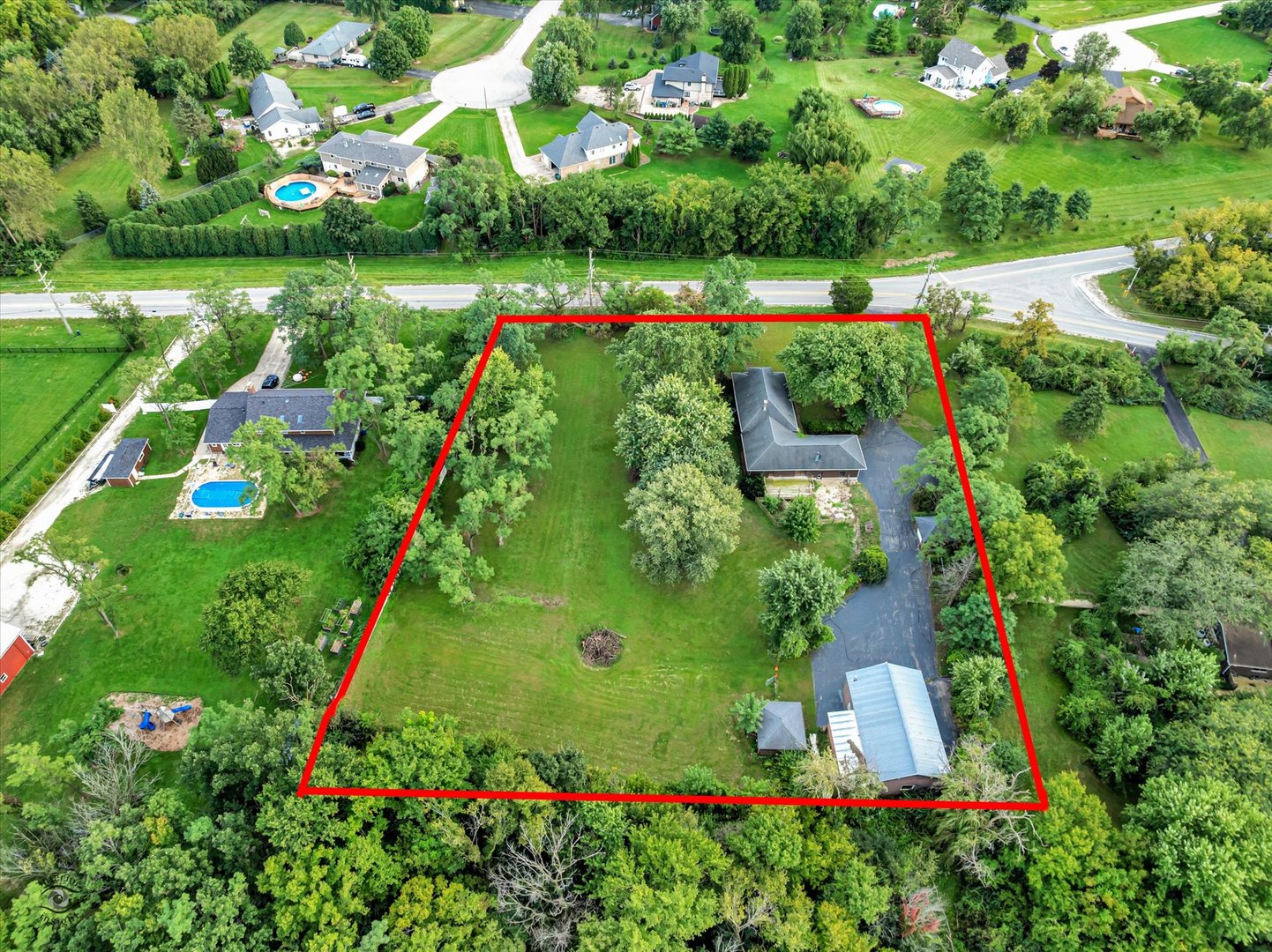 main property photo 2