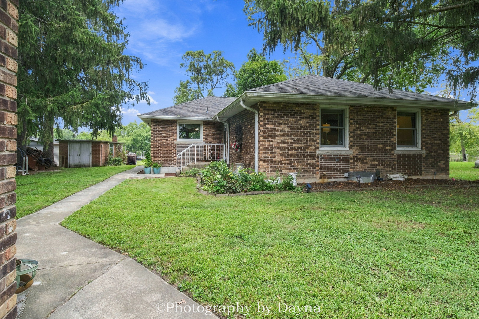 main property photo 7