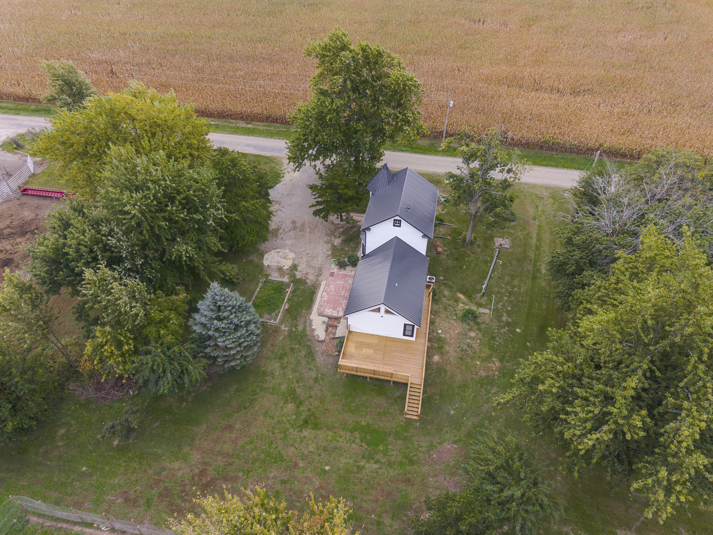 main property photo 58