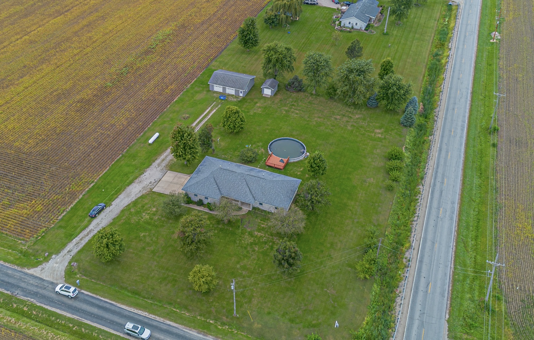 main property photo 29