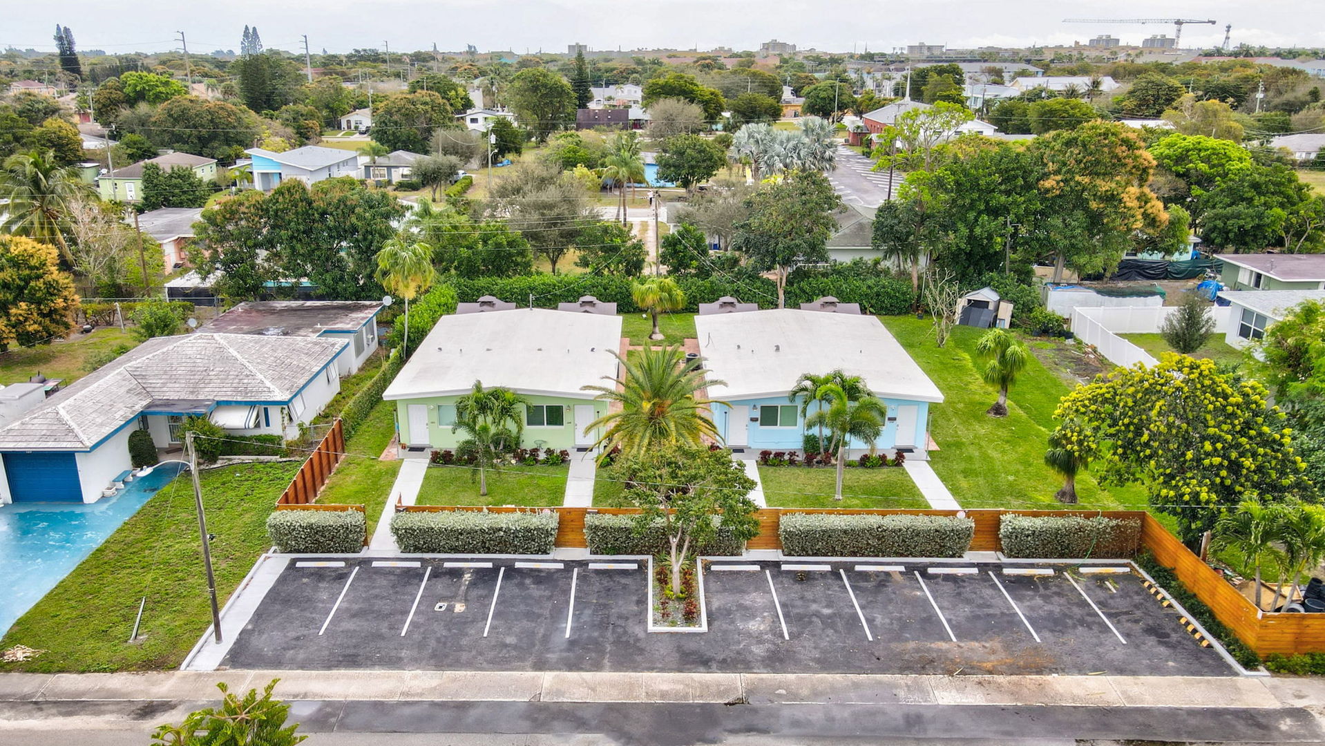 main property photo 0