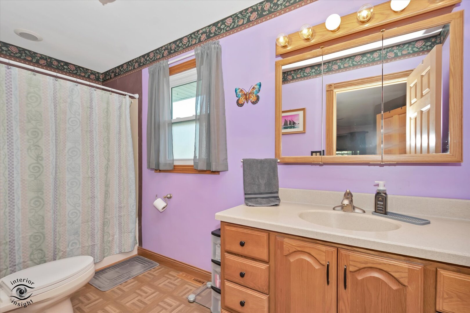 property viewer photo 11