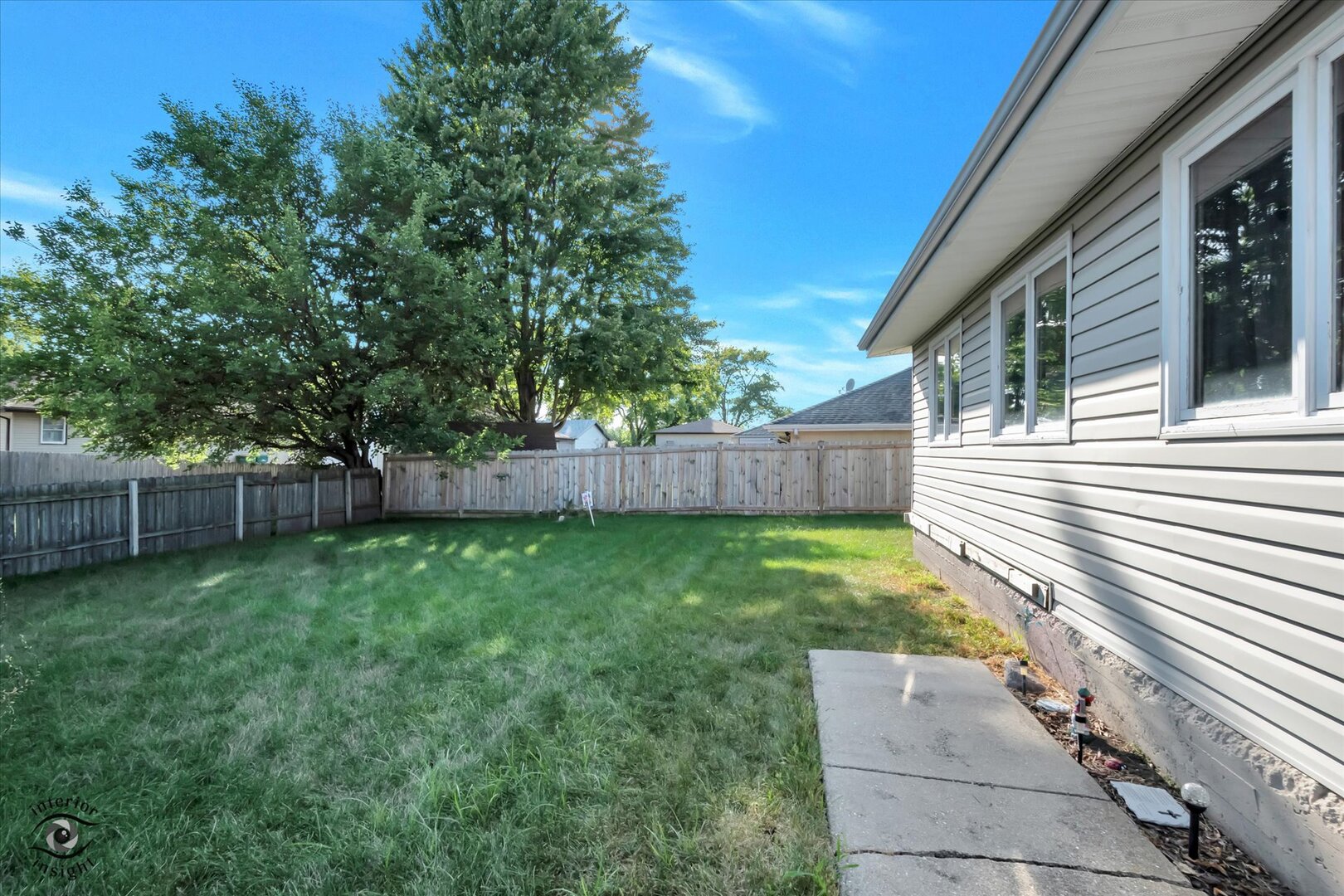 property viewer photo 21