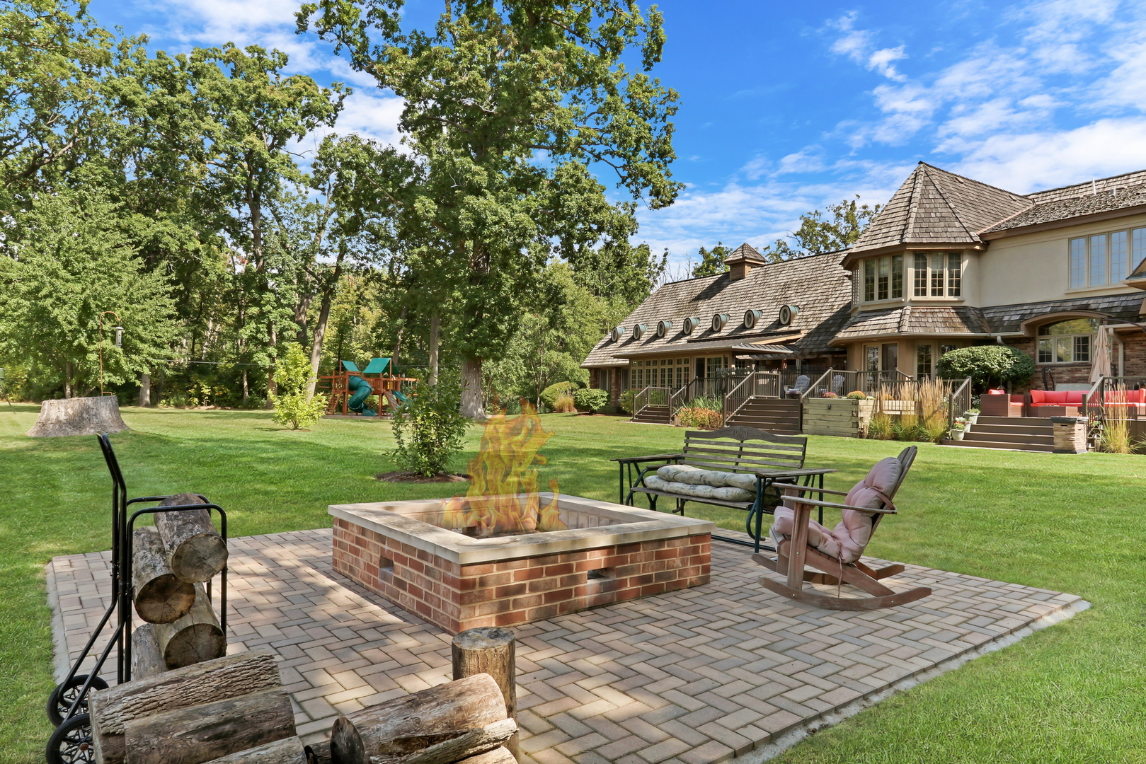 main property photo 12