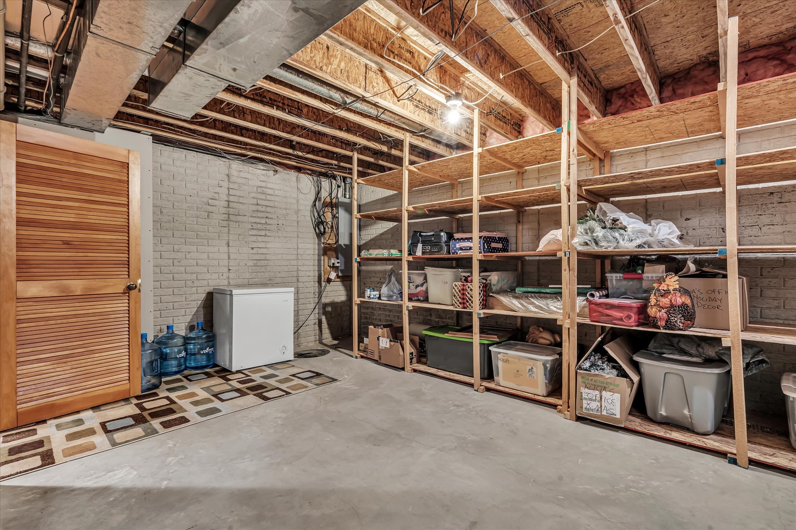 main property photo 51