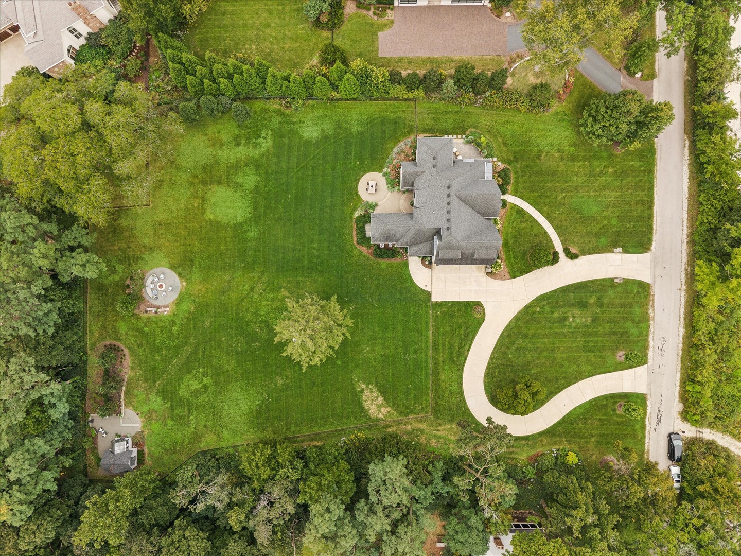 main property photo 41