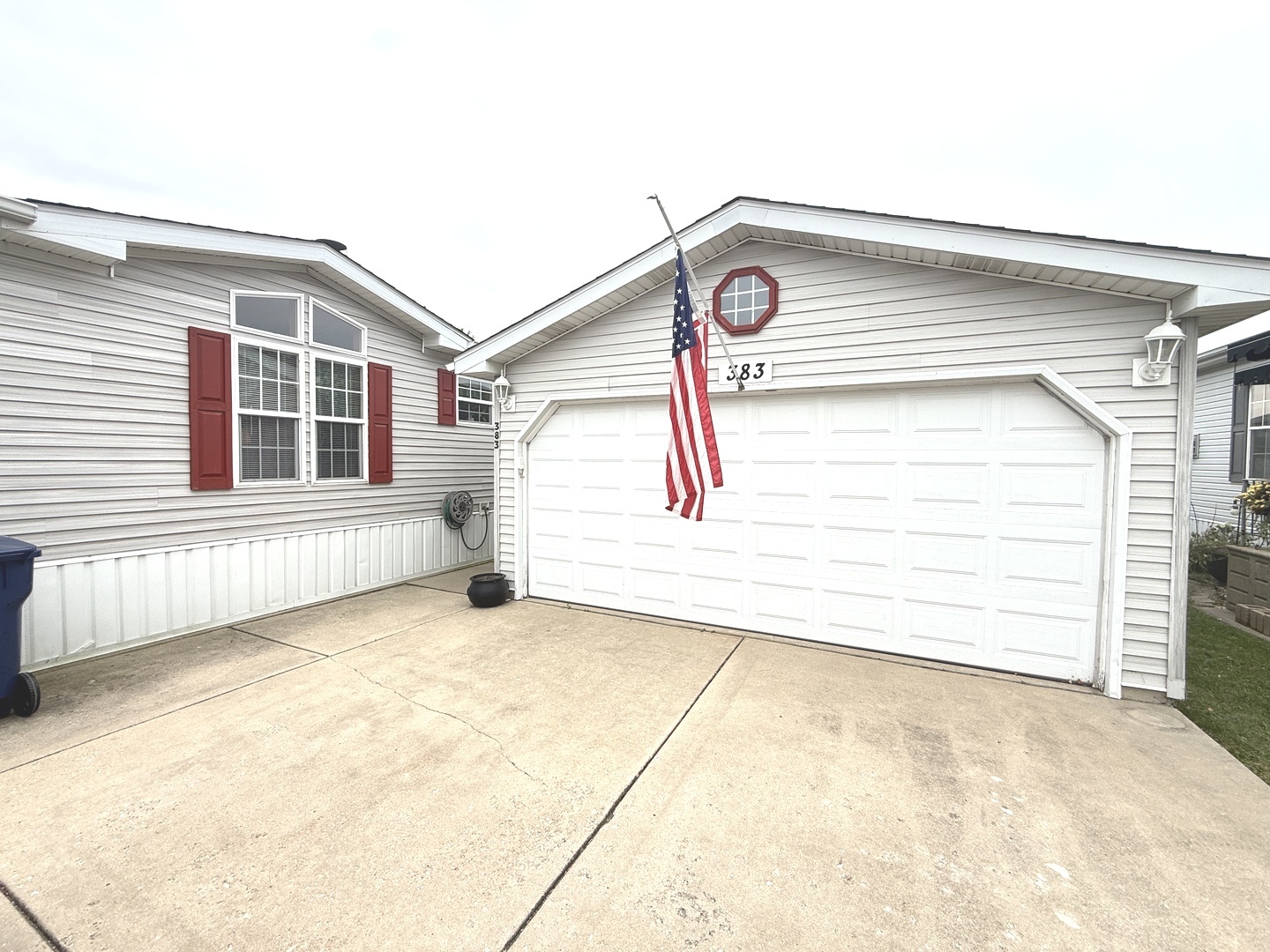 property viewer photo 3