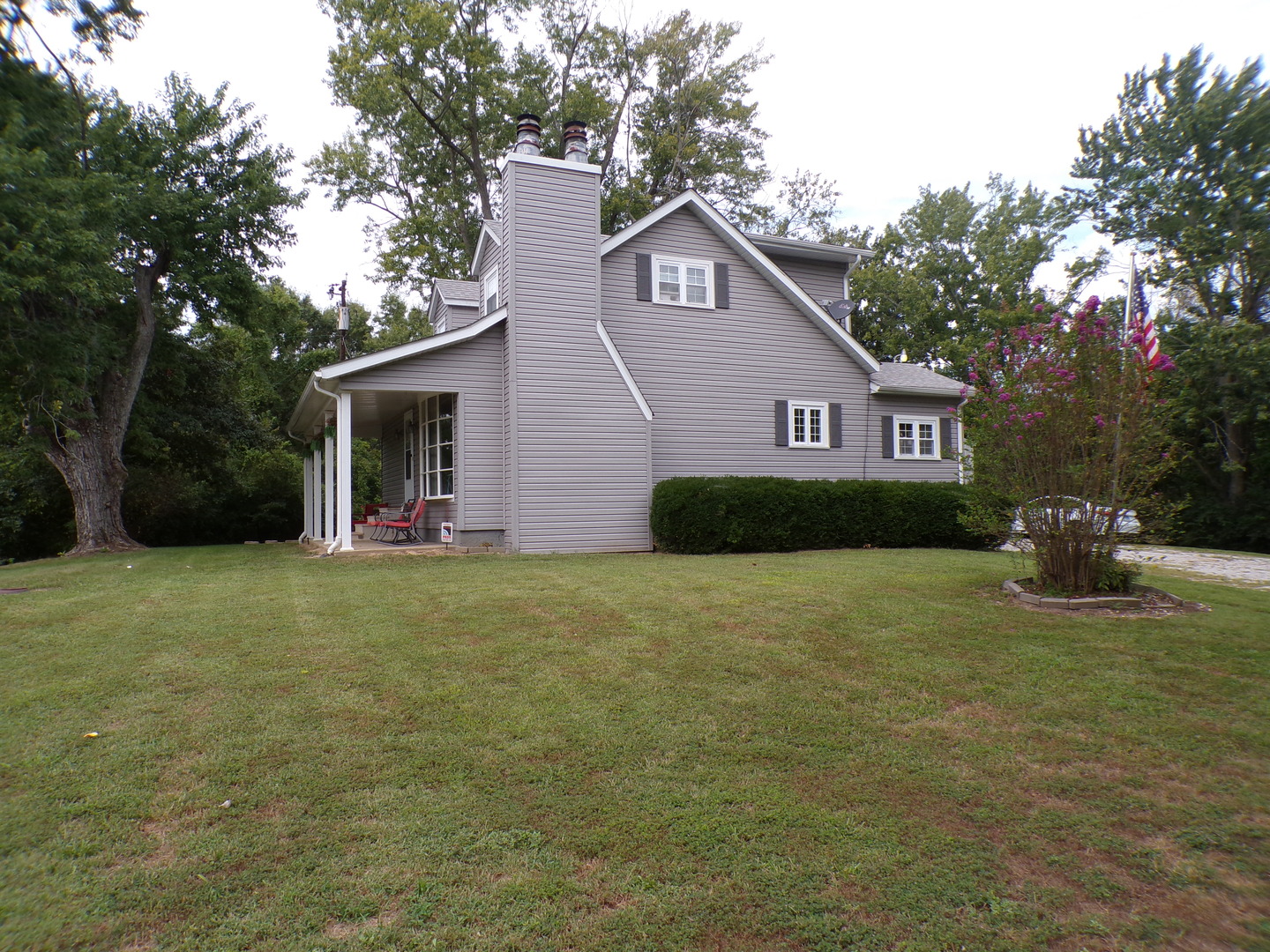 main property photo 37