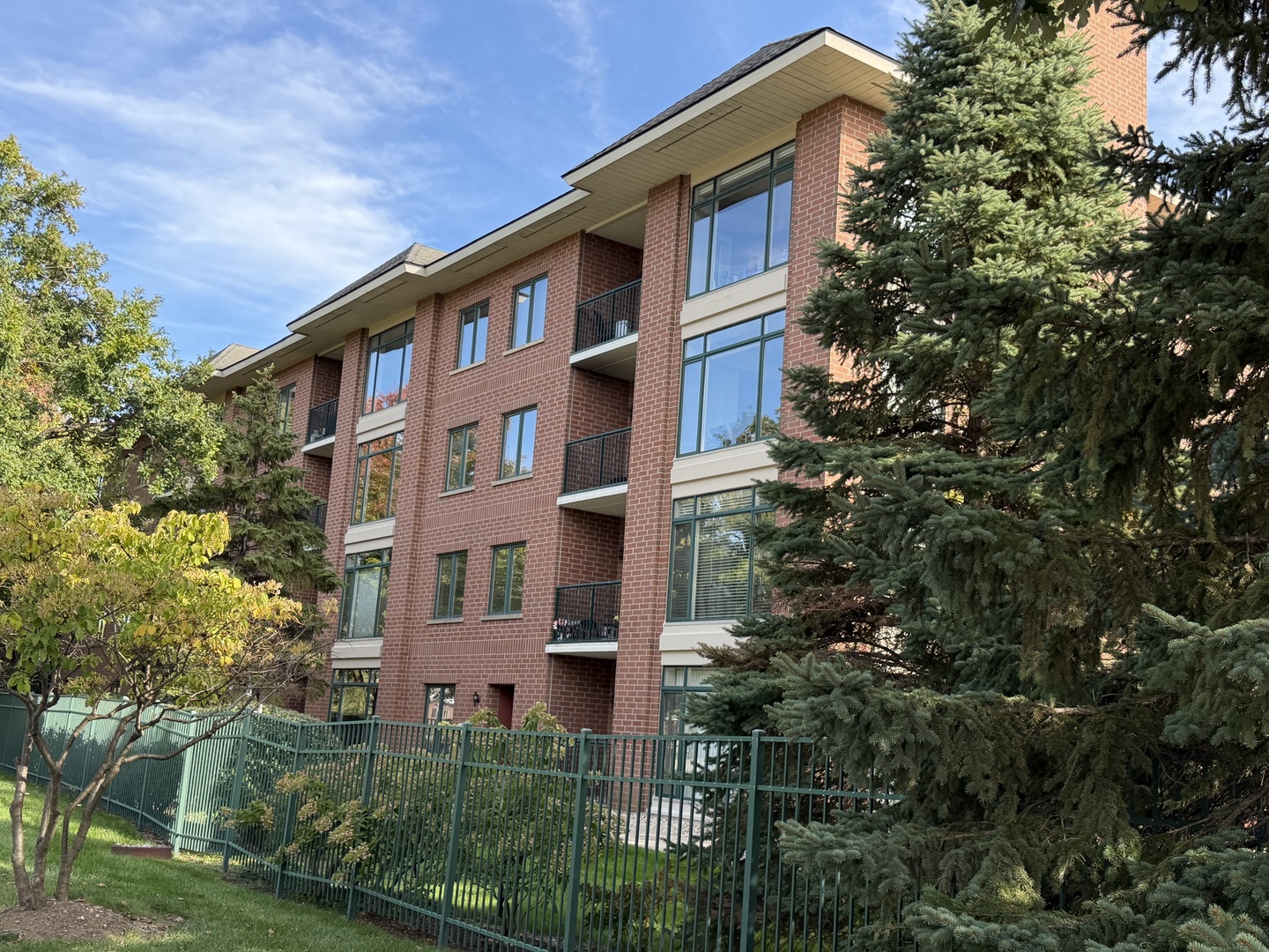main property photo 45