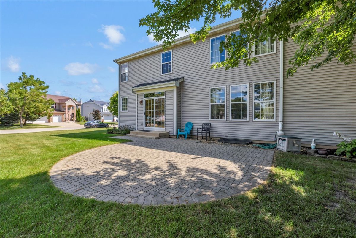 main property photo 31