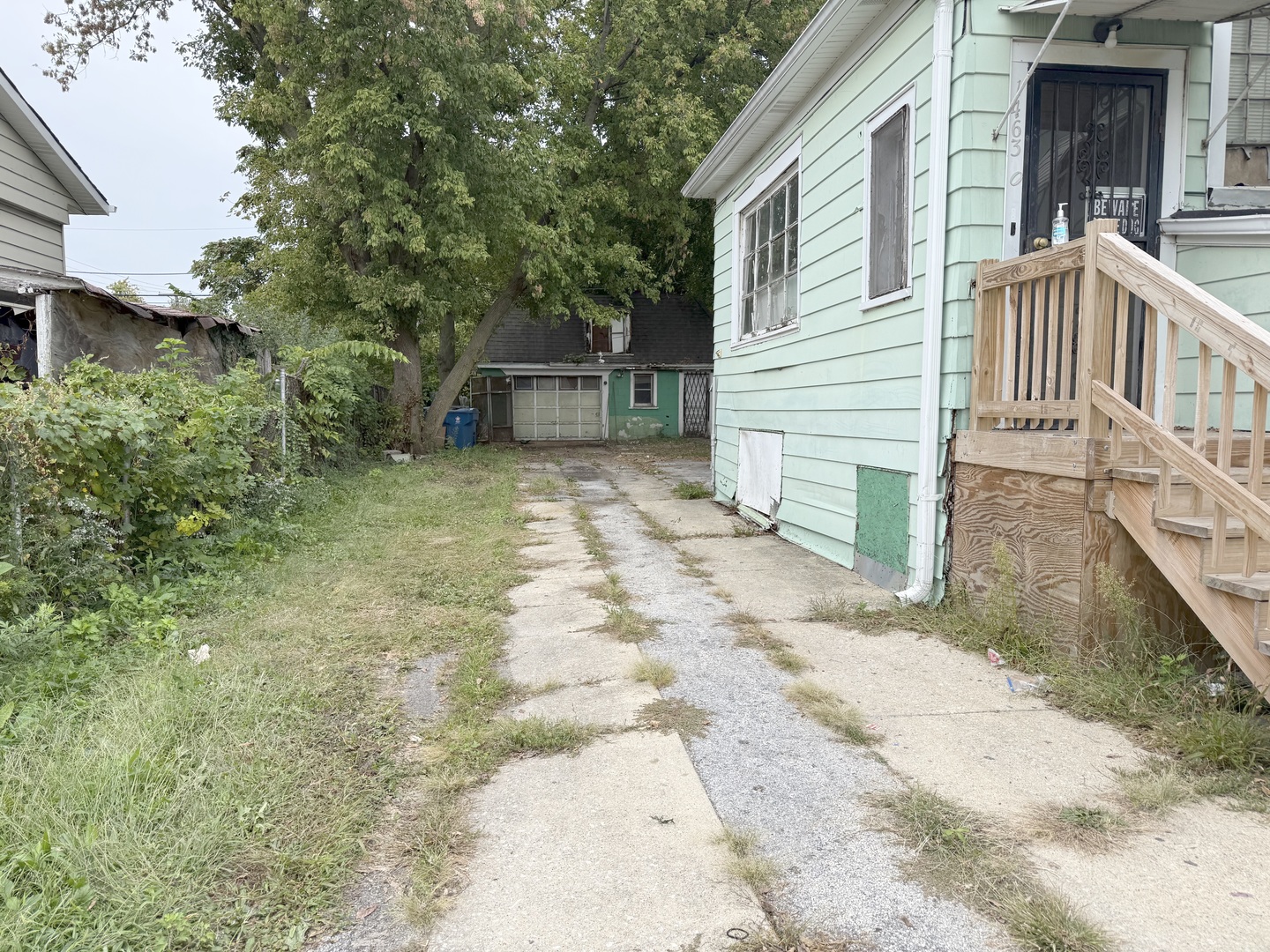 main property photo 17