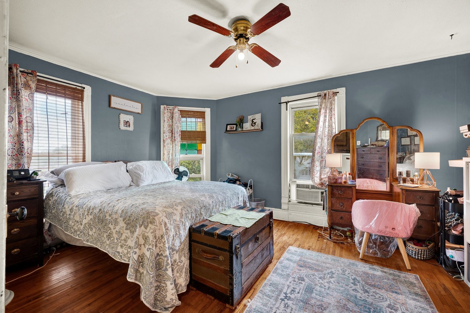main property photo 22