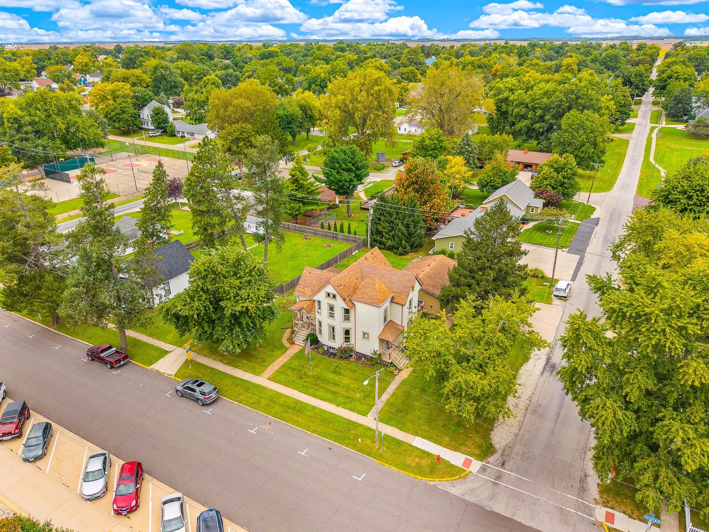 main property photo 39