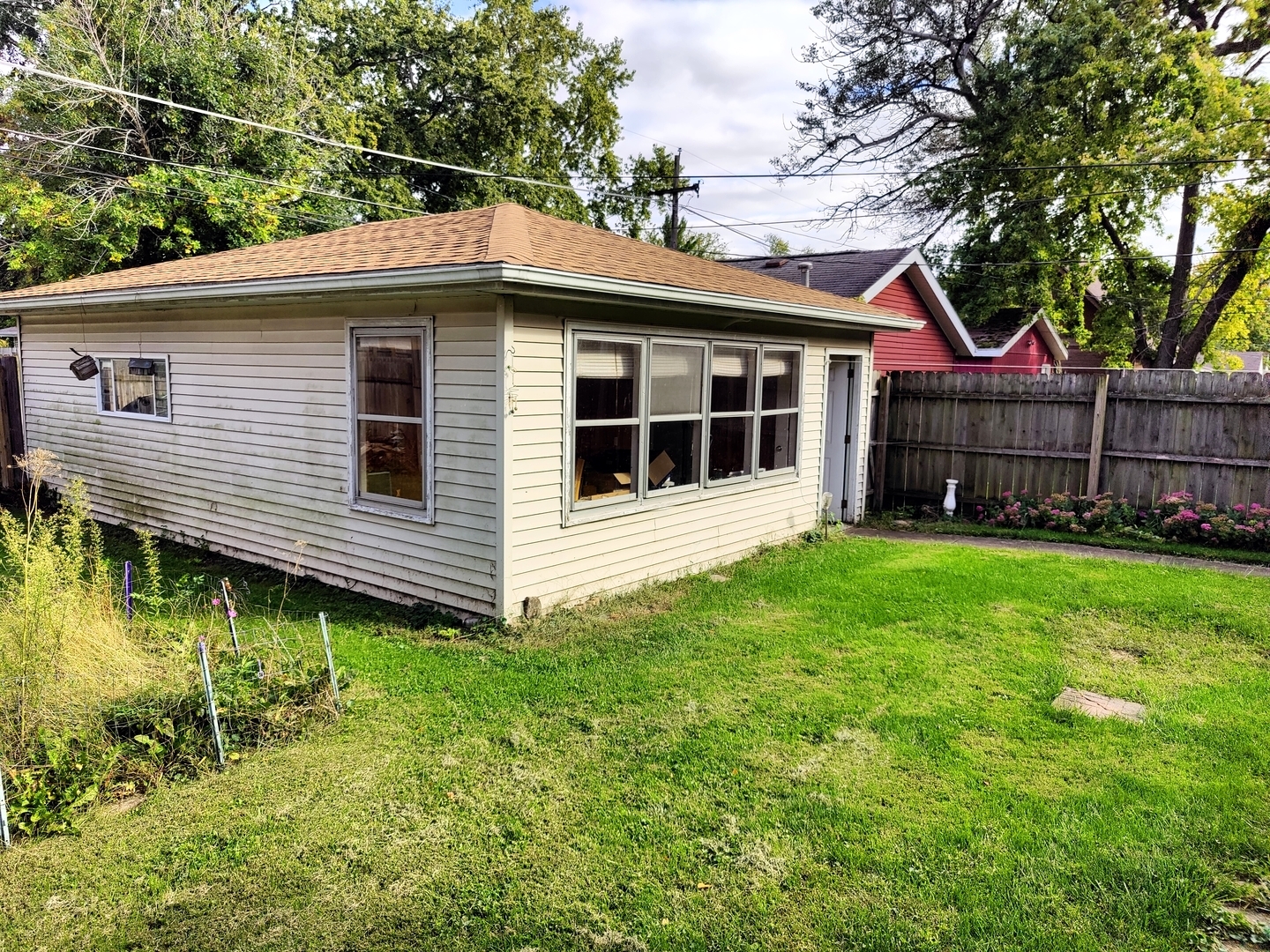 property viewer photo 5